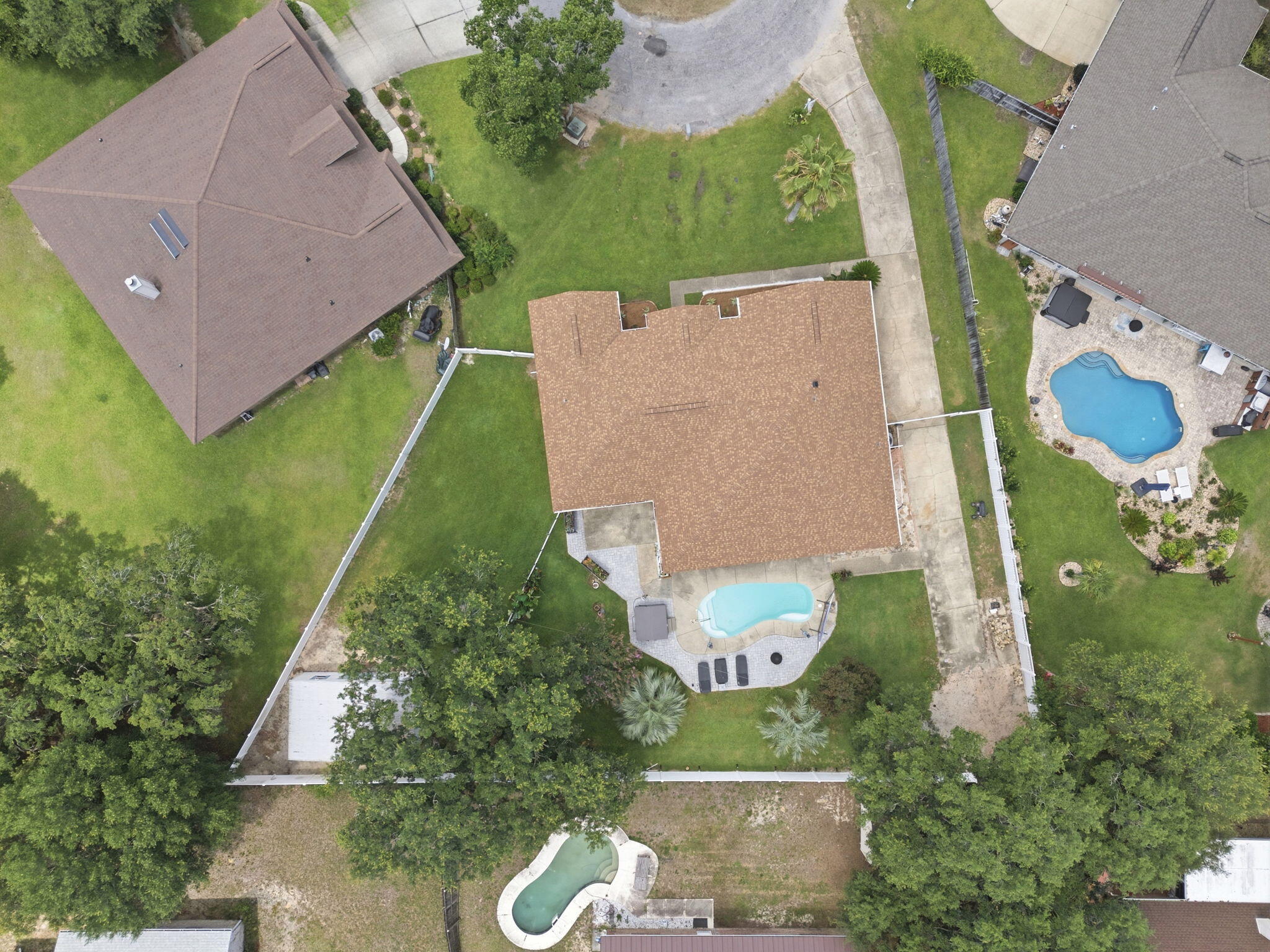TOM KING ESTATES - Residential
