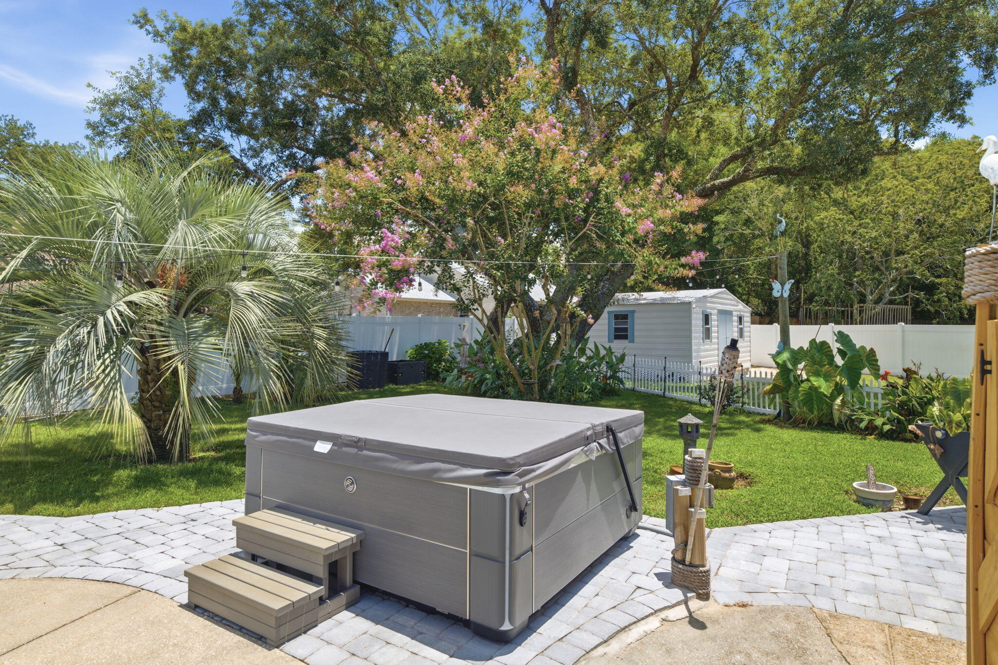 TOM KING ESTATES - Residential