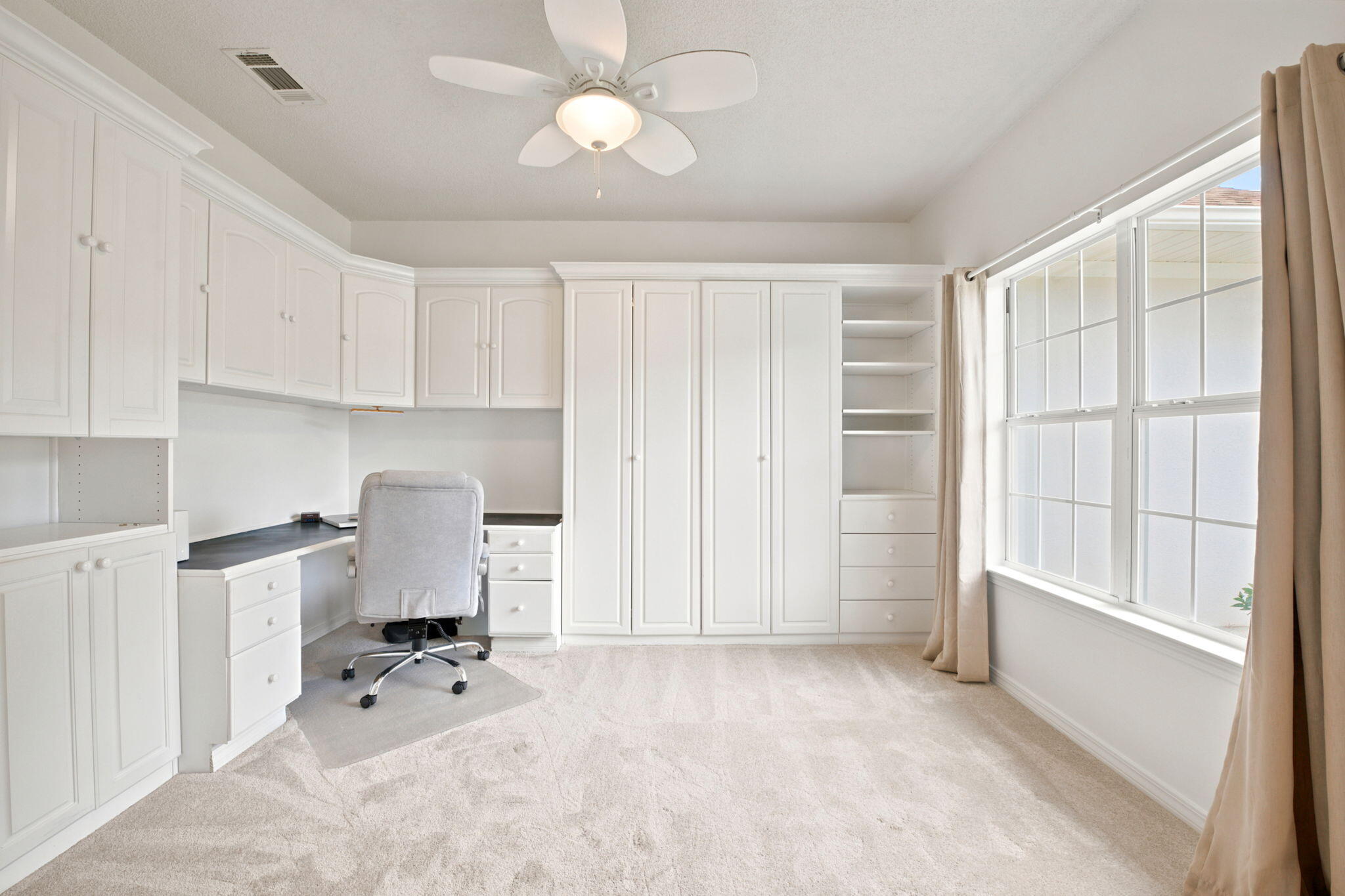 TOM KING ESTATES - Residential