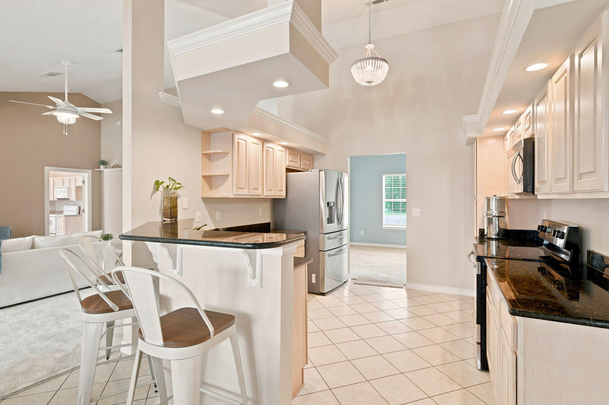 TOM KING ESTATES - Residential