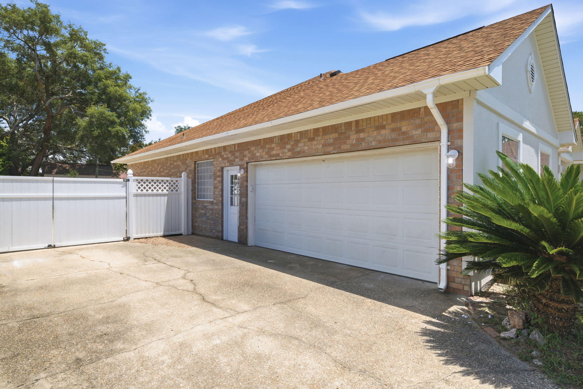 TOM KING ESTATES - Residential