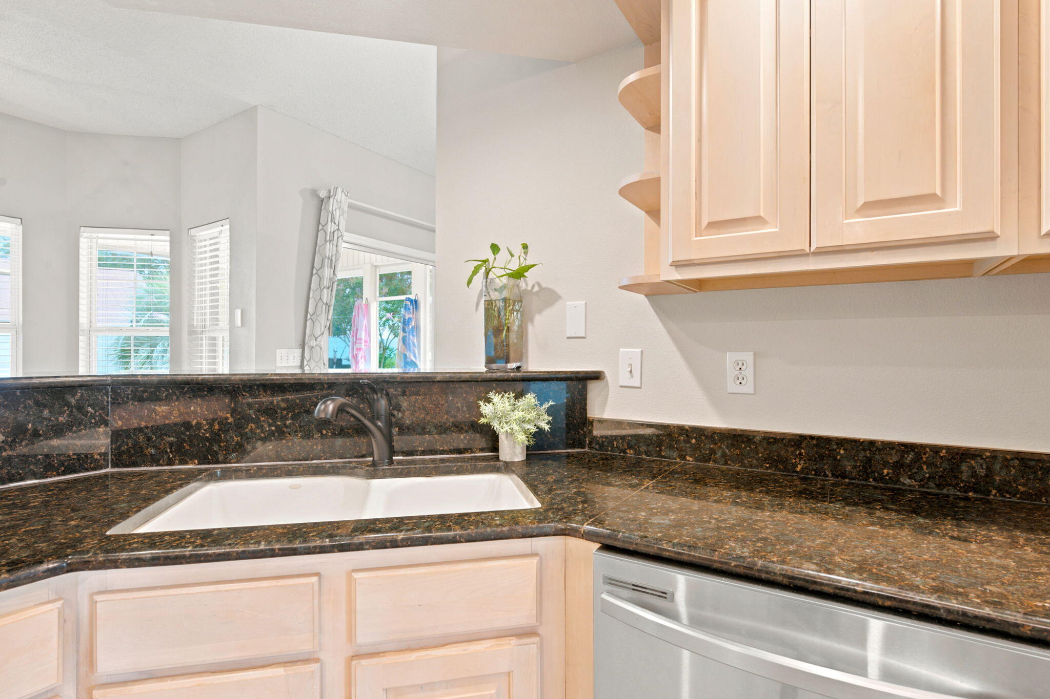 TOM KING ESTATES - Residential