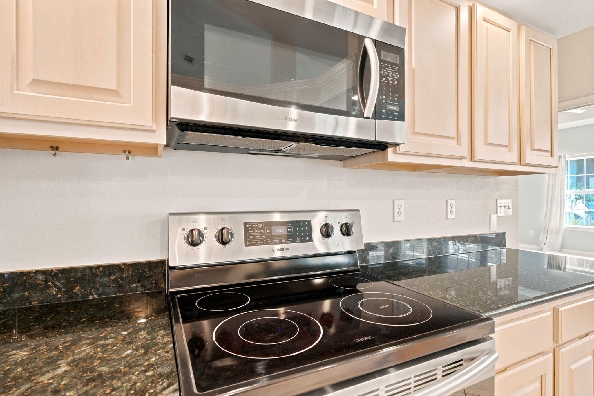 TOM KING ESTATES - Residential