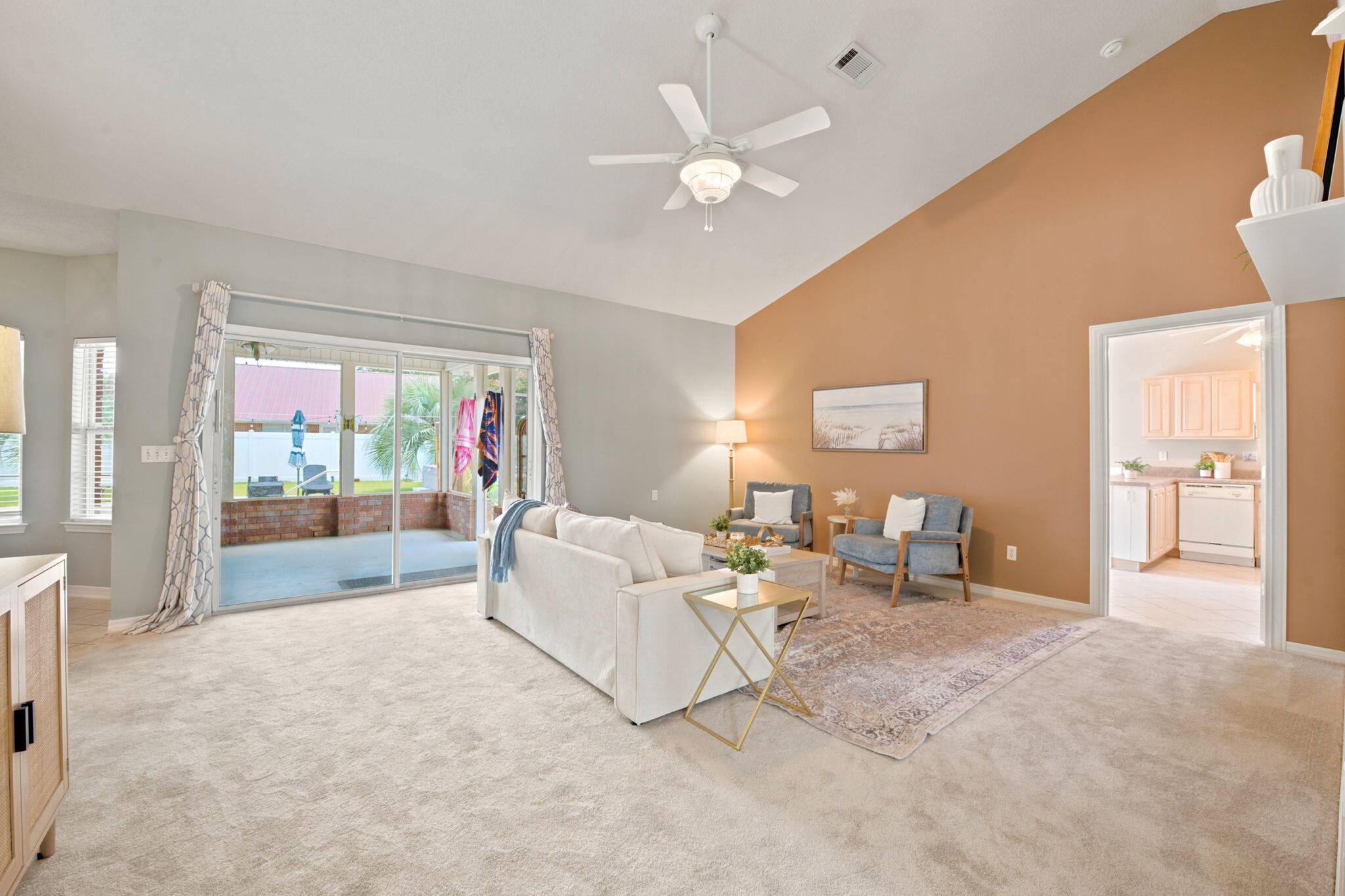 TOM KING ESTATES - Residential