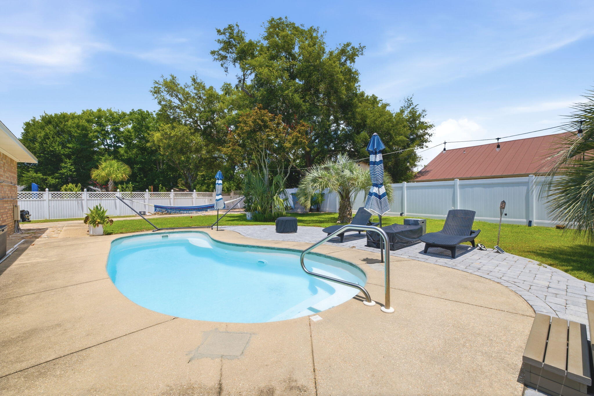 TOM KING ESTATES - Residential