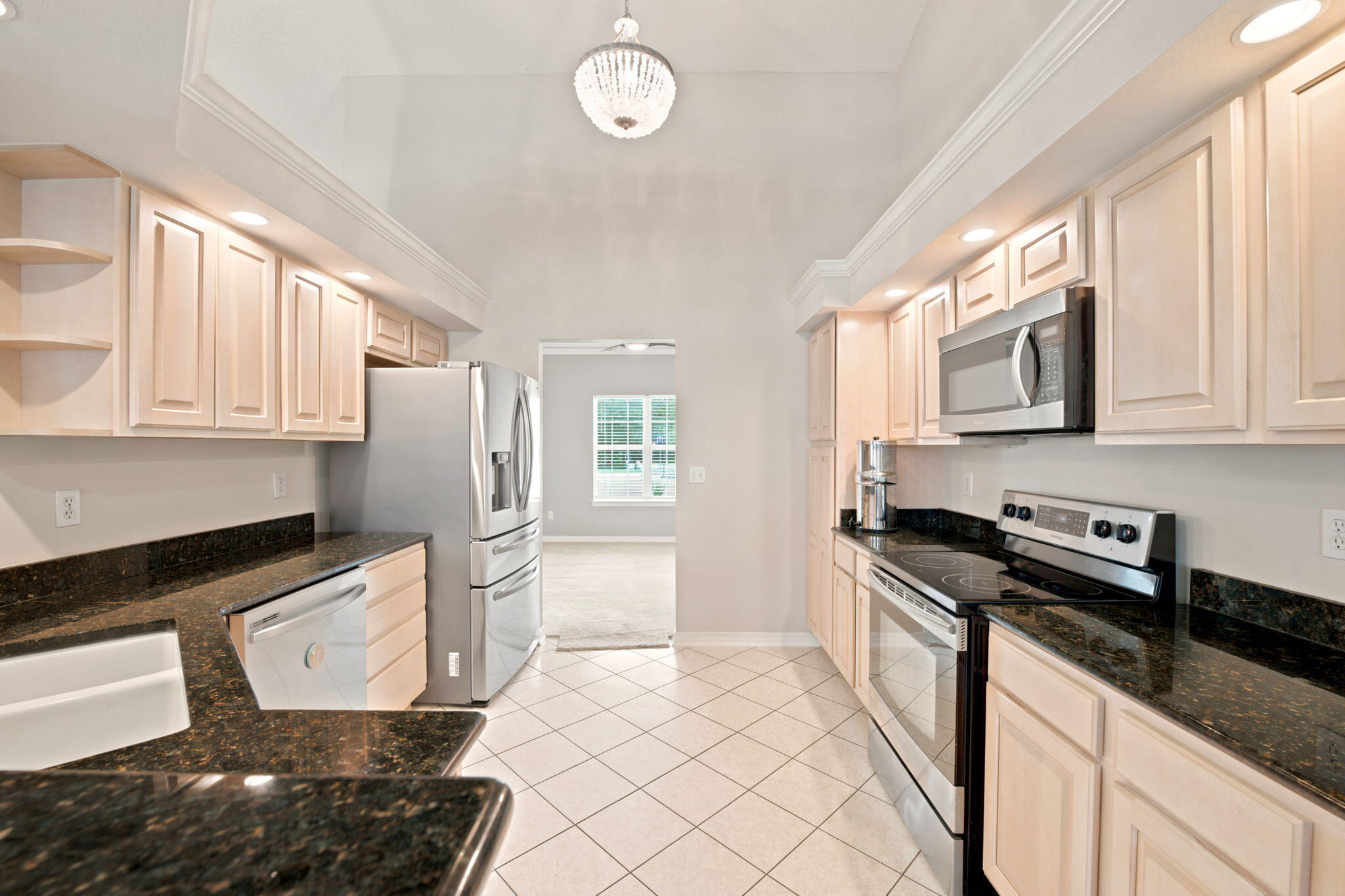 TOM KING ESTATES - Residential