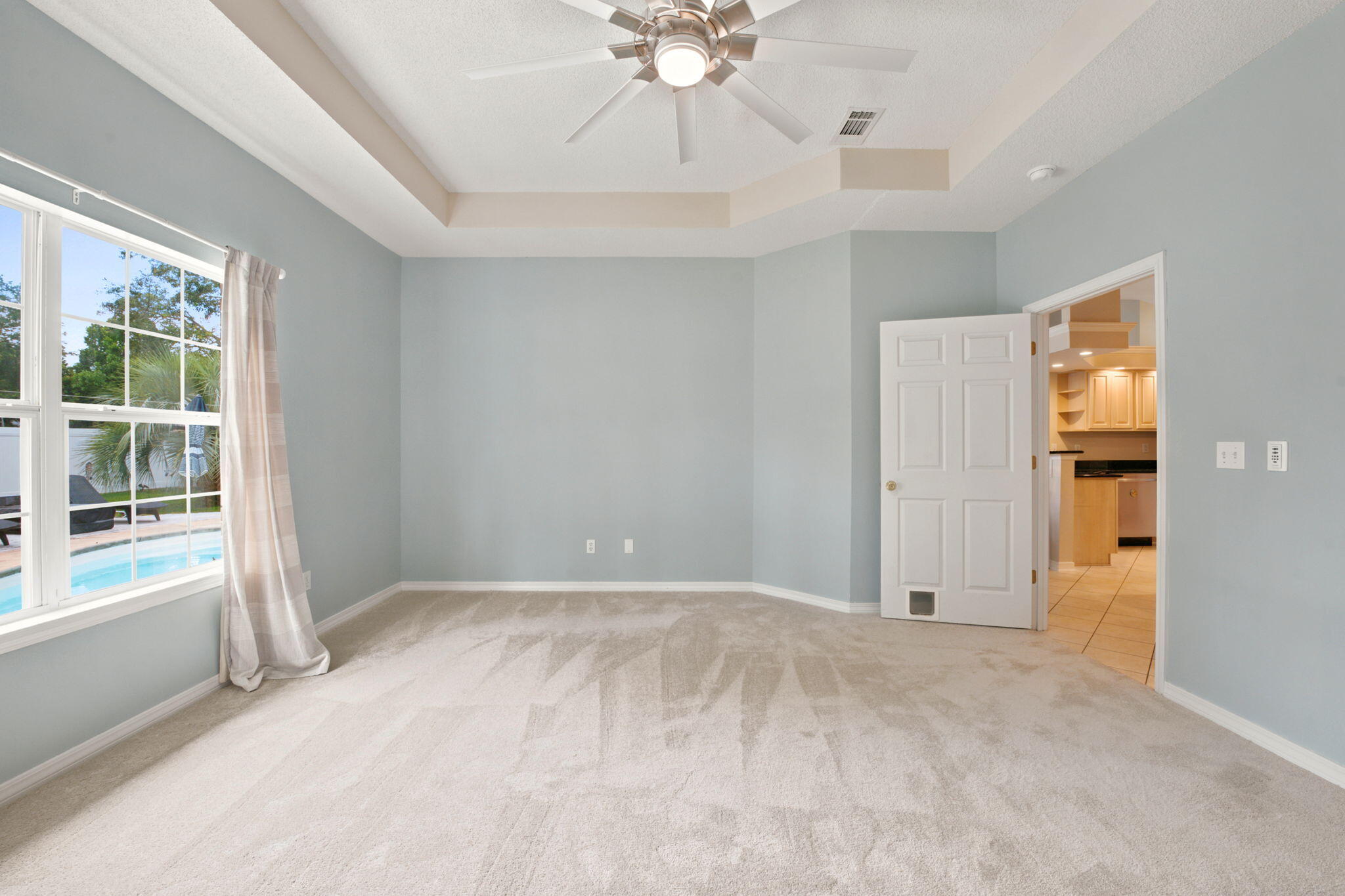 TOM KING ESTATES - Residential