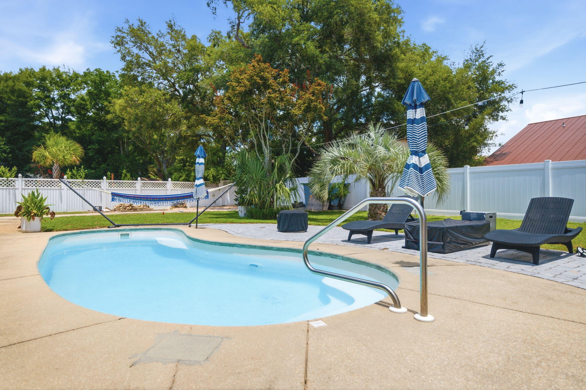 TOM KING ESTATES - Residential