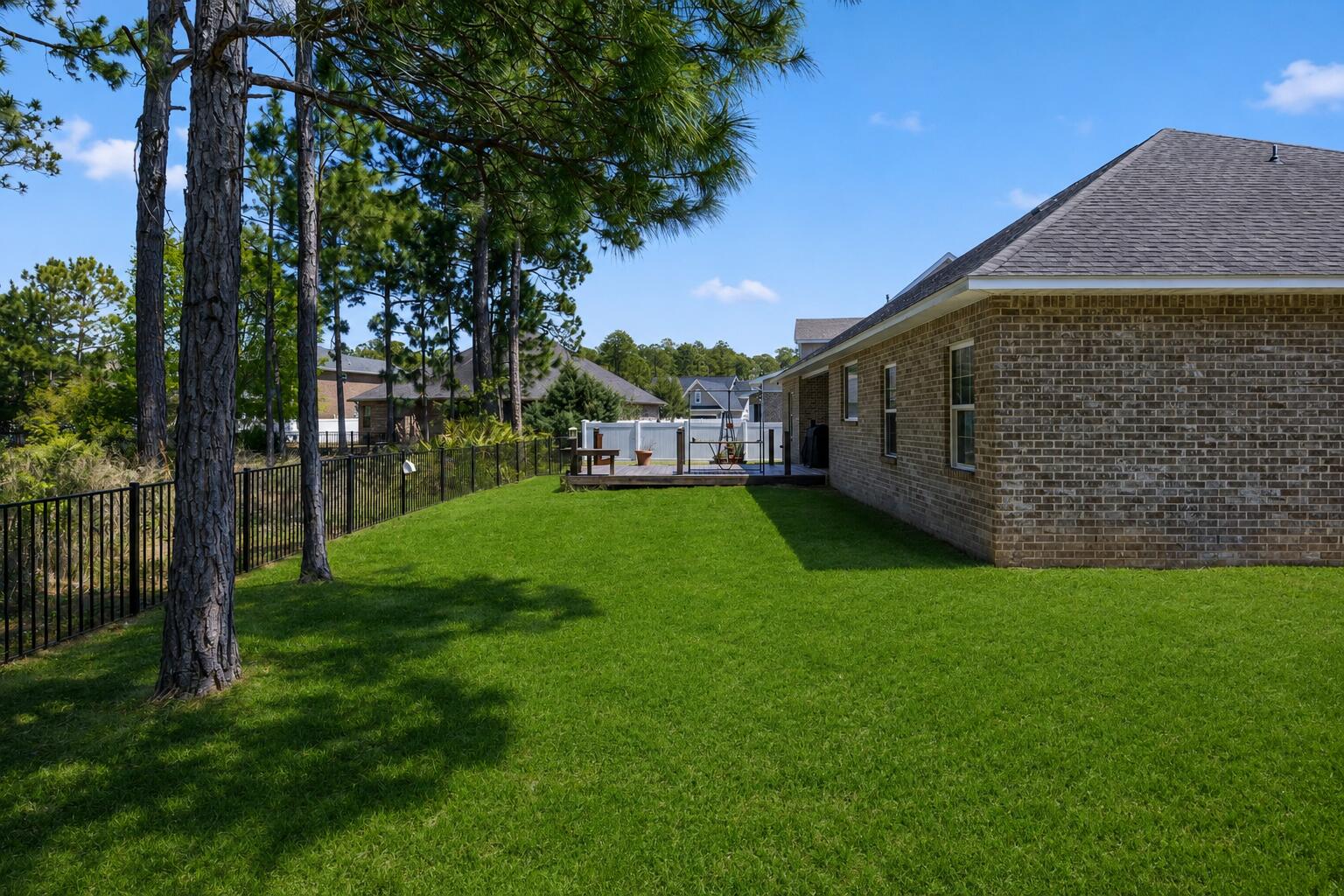 WINDWARD COVE - Residential