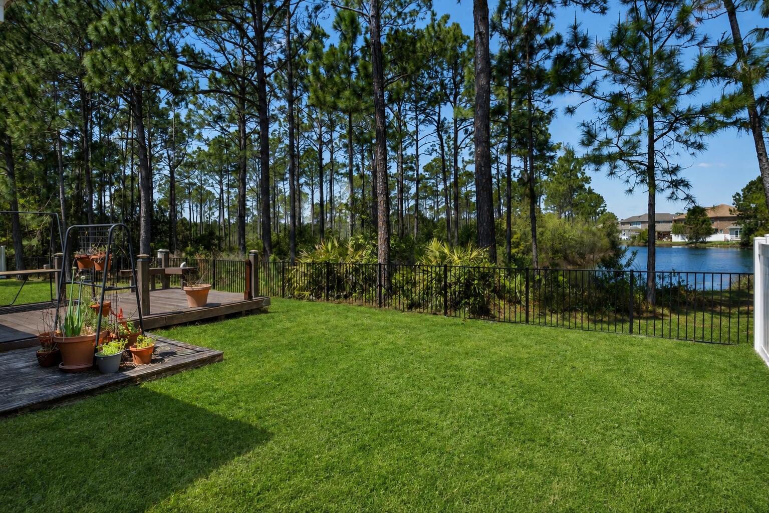 WINDWARD COVE - Residential