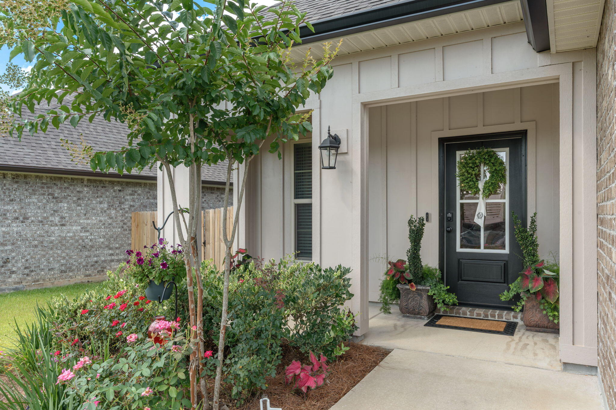 THE BLUFFS AT LAFAYETTE - Residential