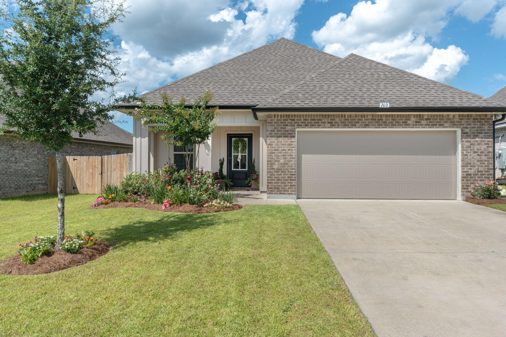 THE BLUFFS AT LAFAYETTE - Residential