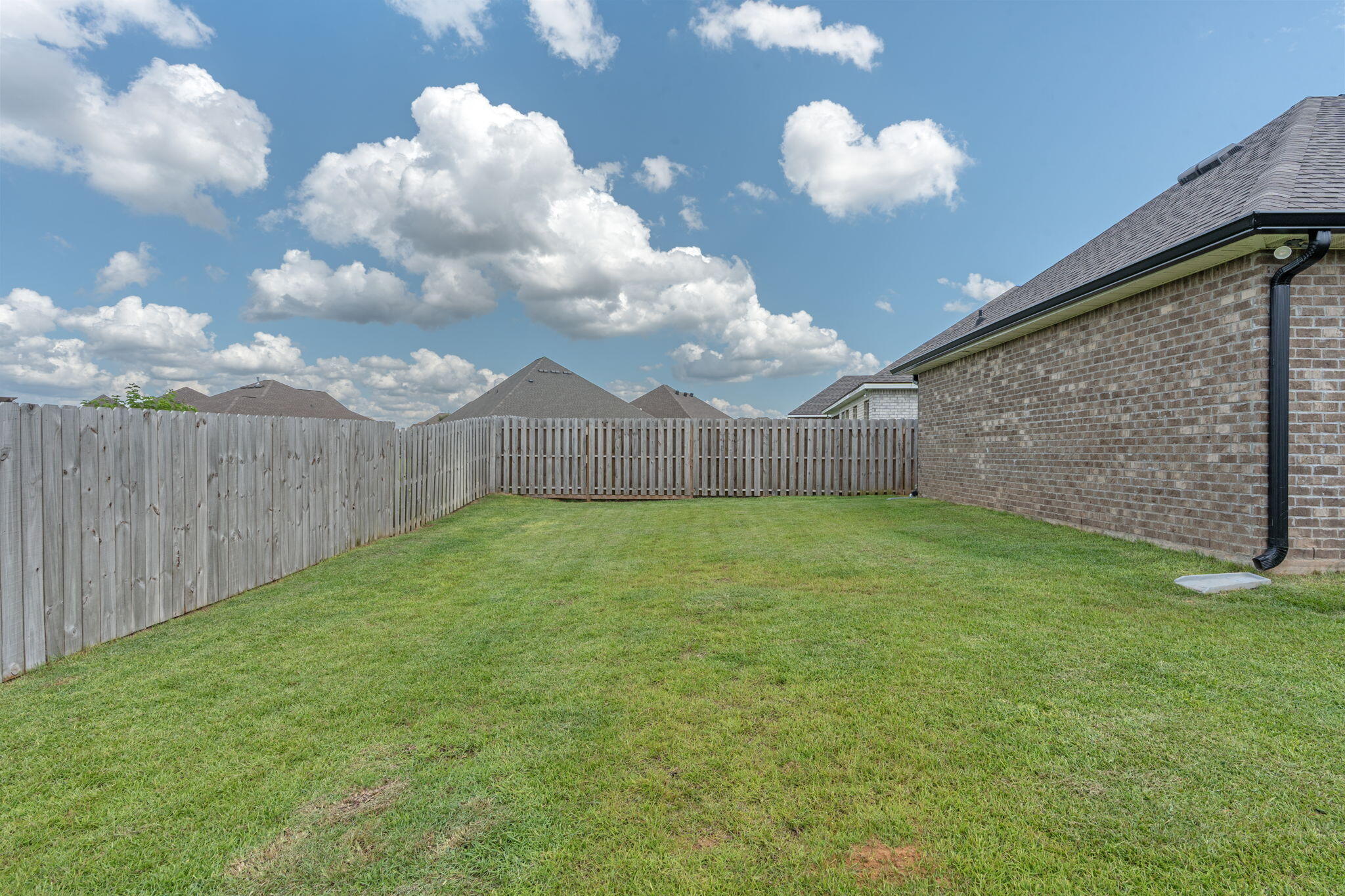 THE BLUFFS AT LAFAYETTE - Residential