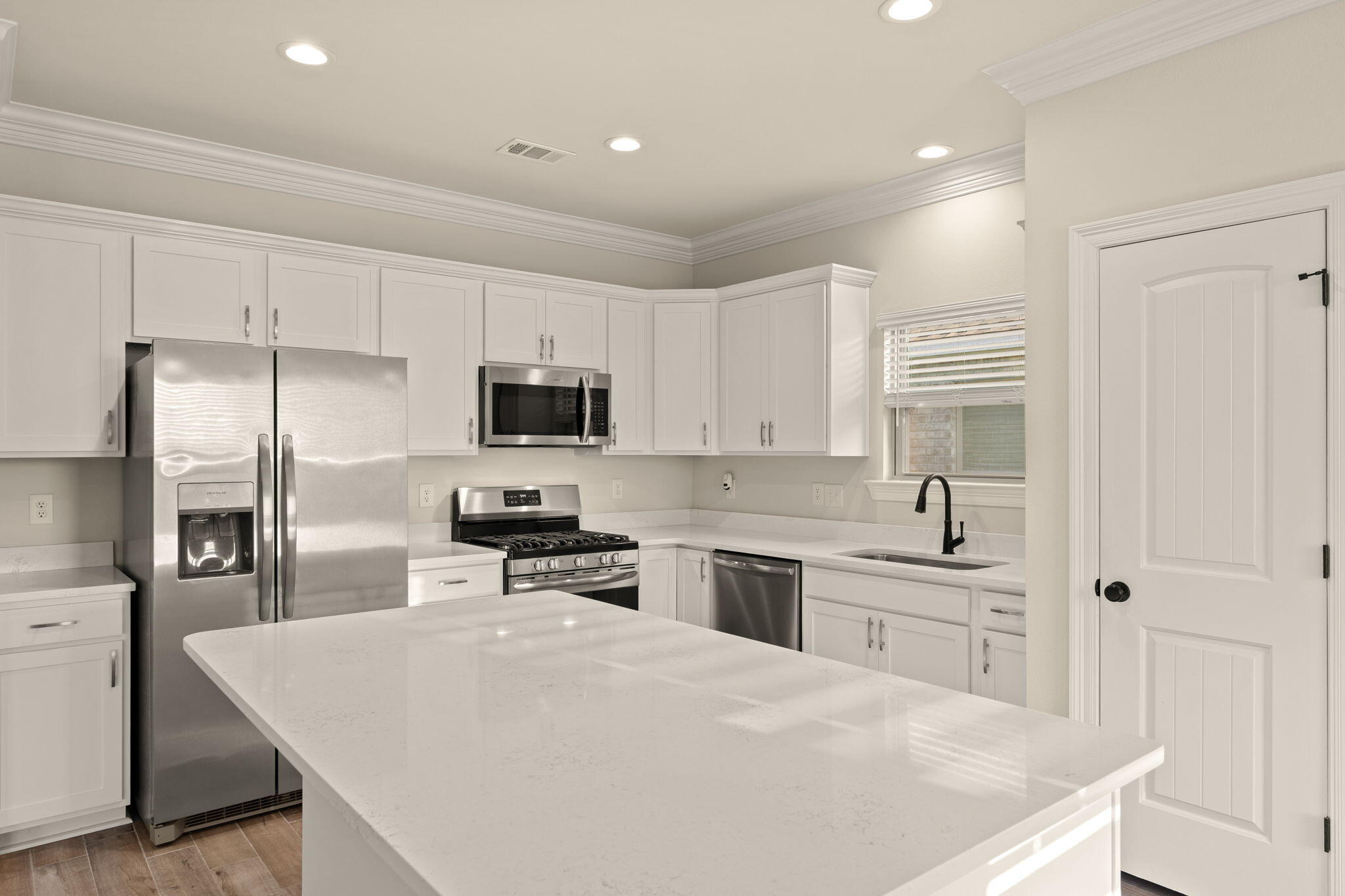 THE BLUFFS AT LAFAYETTE - Residential