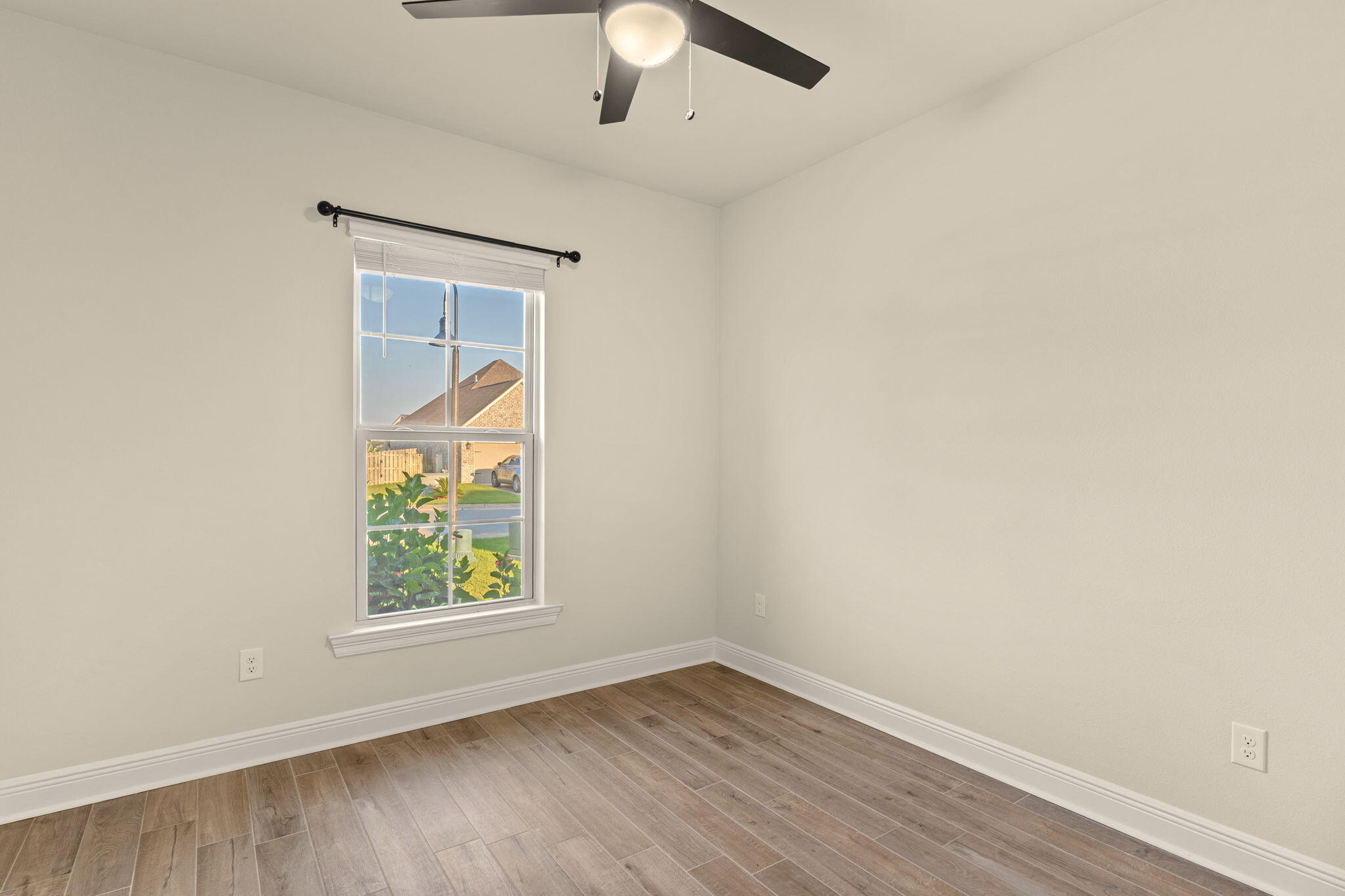 THE BLUFFS AT LAFAYETTE - Residential