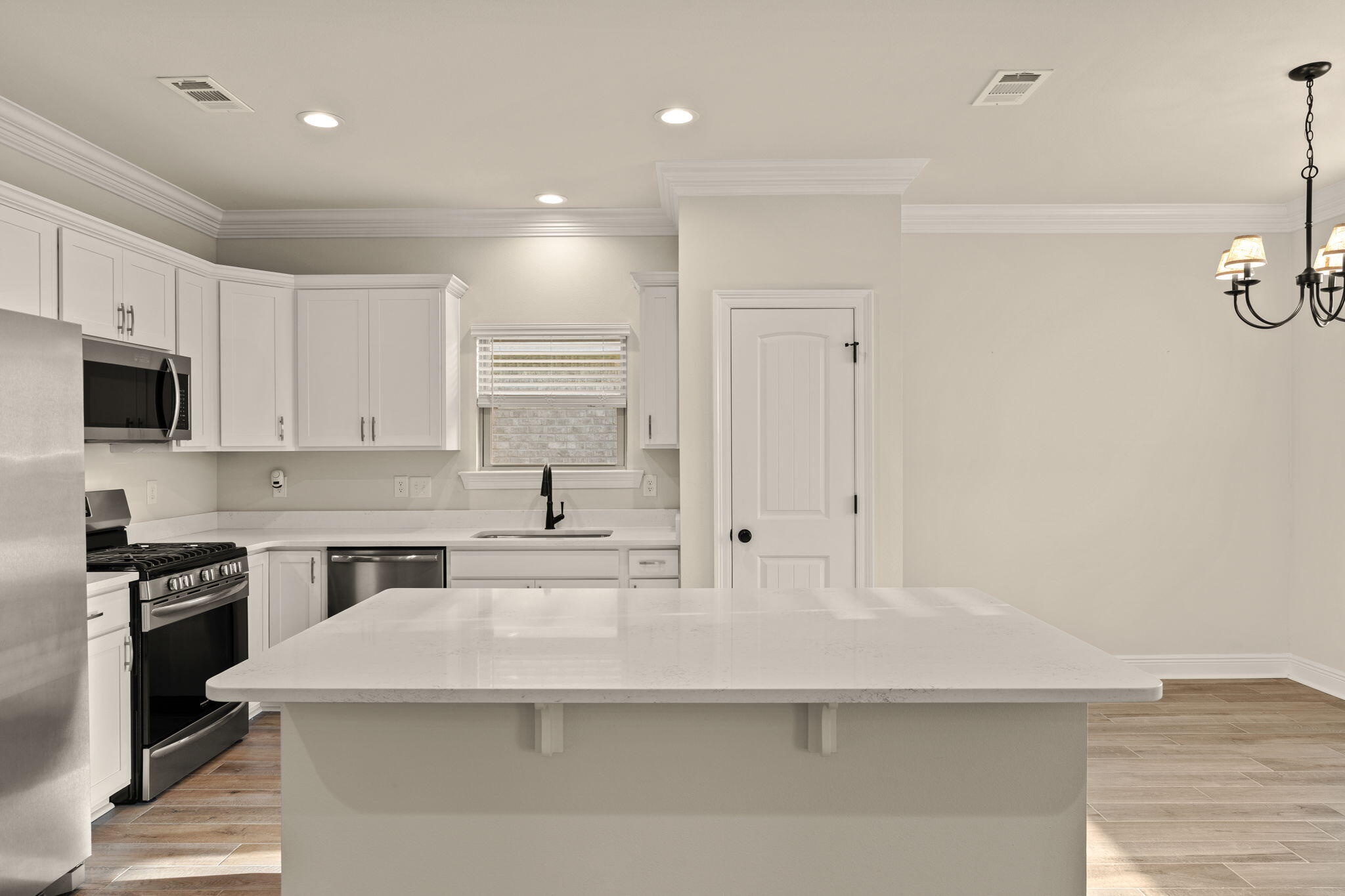 THE BLUFFS AT LAFAYETTE - Residential