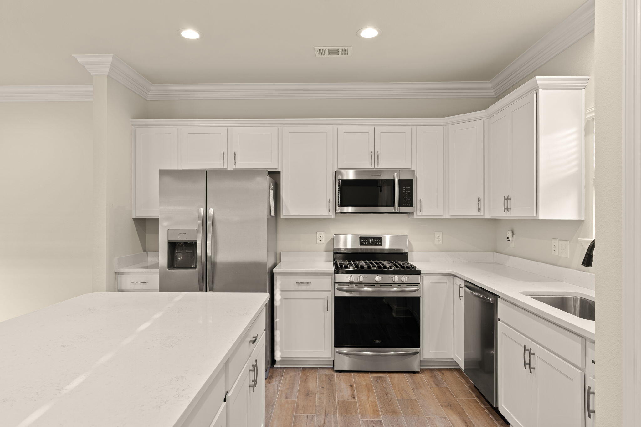 THE BLUFFS AT LAFAYETTE - Residential