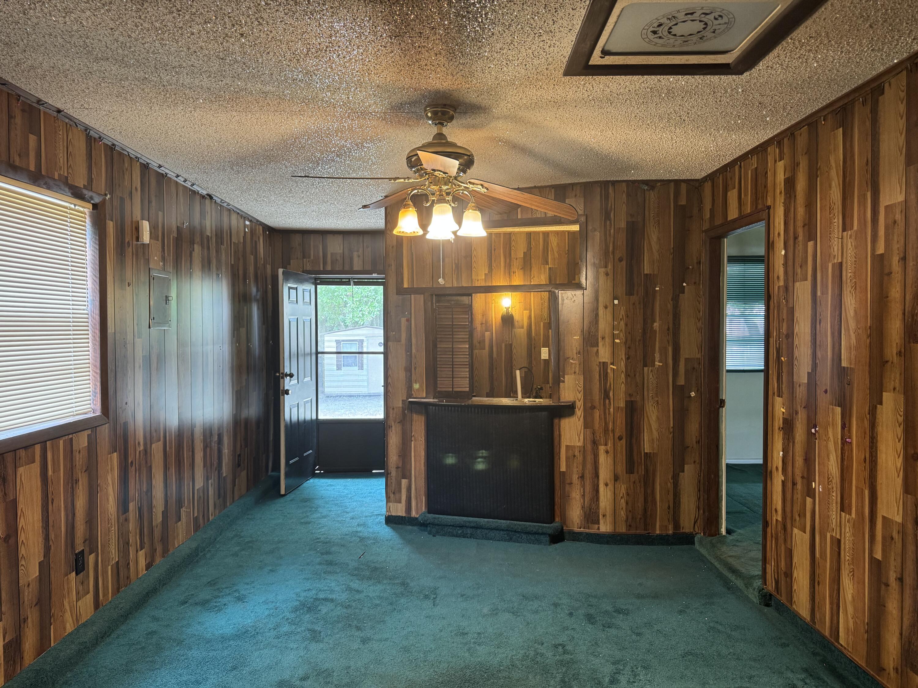 MIRAMAR ESTATES 2ND ADDN - Residential