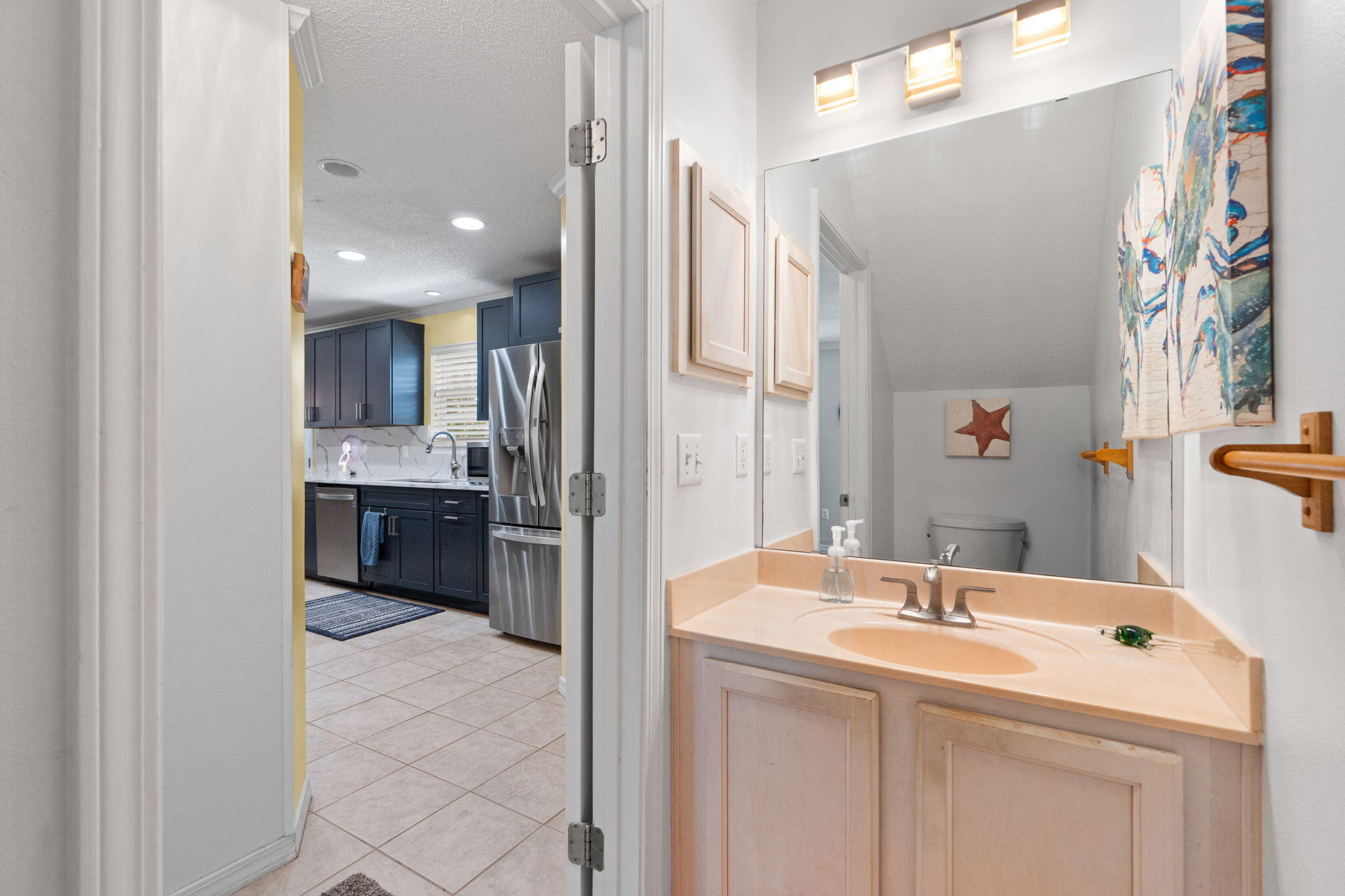 TWIN LAKES - Residential