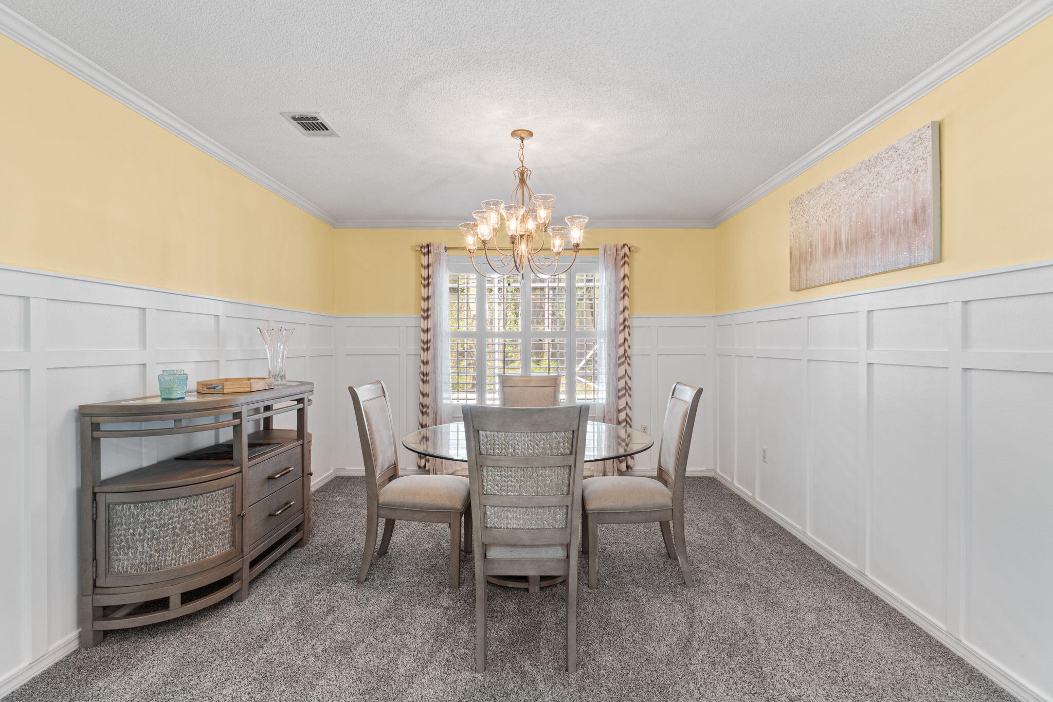 TWIN LAKES - Residential