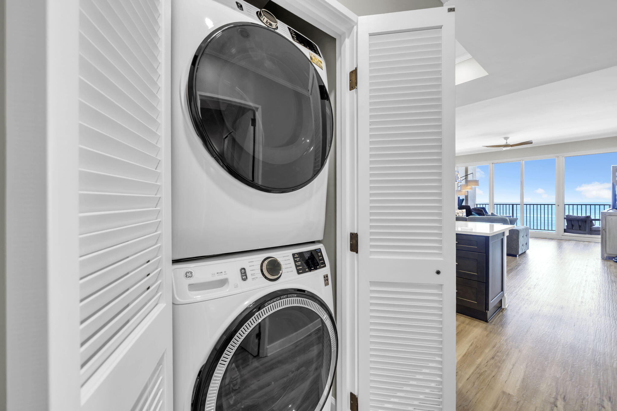 TIDES AT TOPS'L - Residential