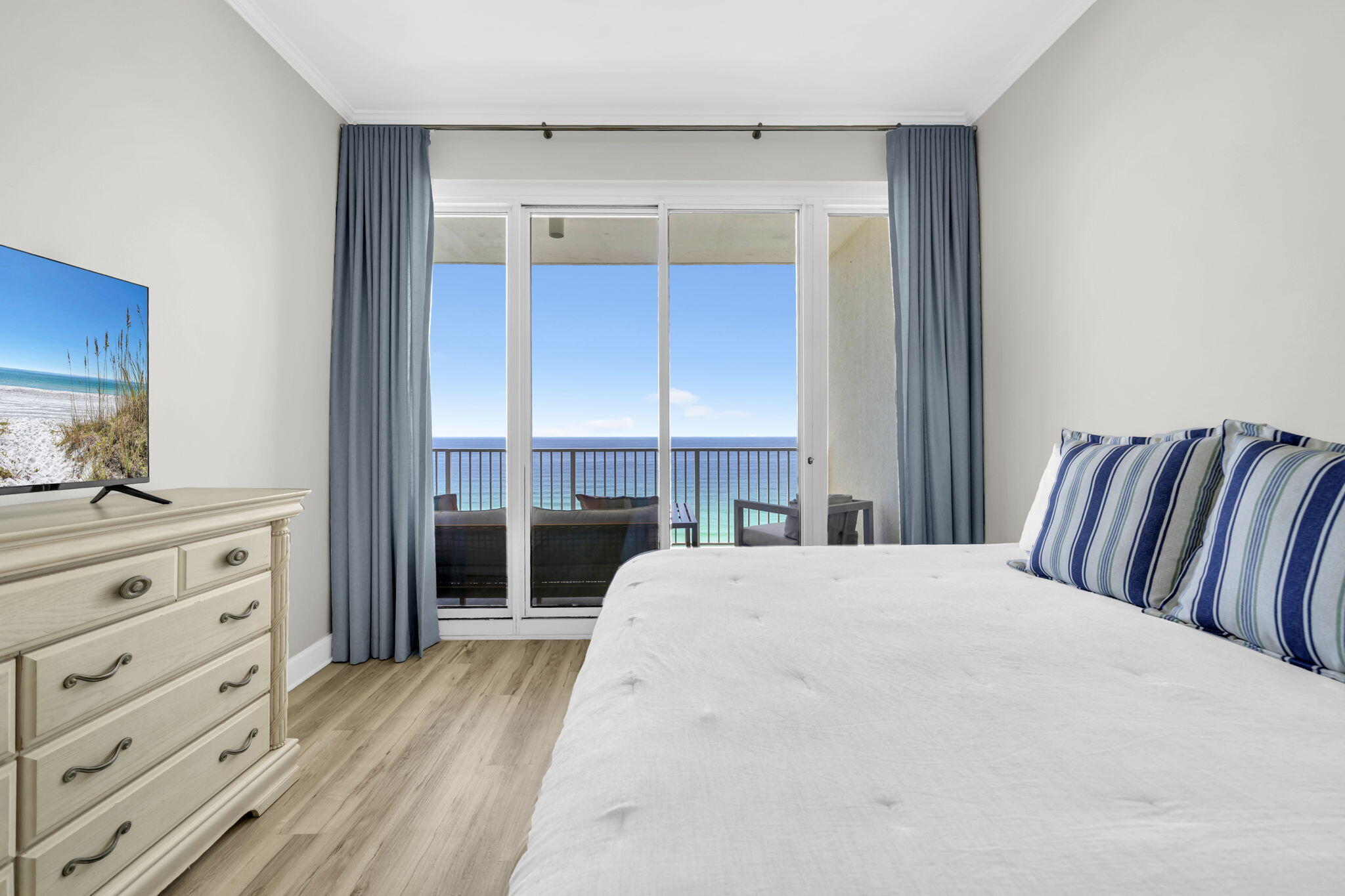 TIDES AT TOPS'L - Residential