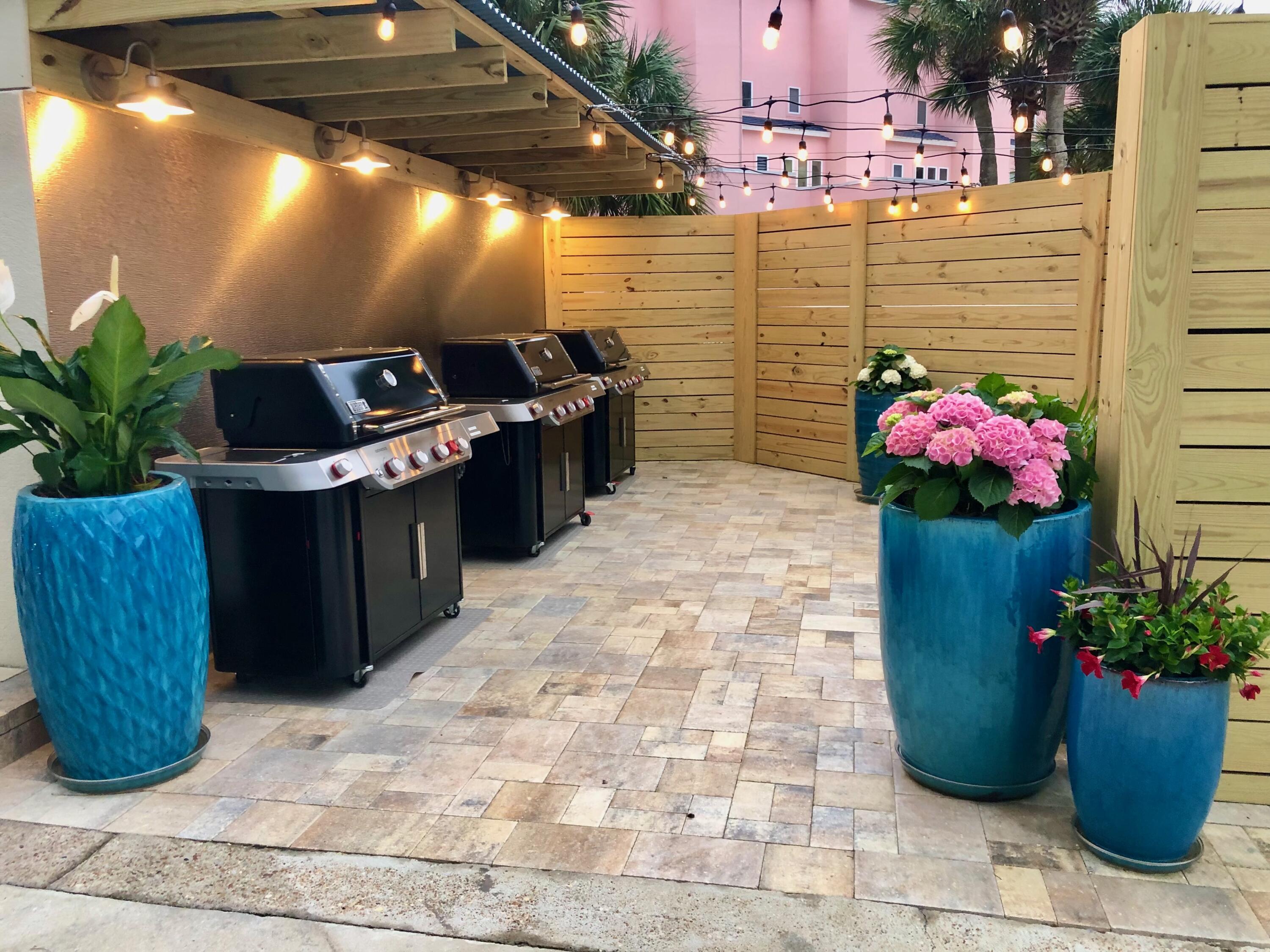 TIDES AT TOPS'L - Residential