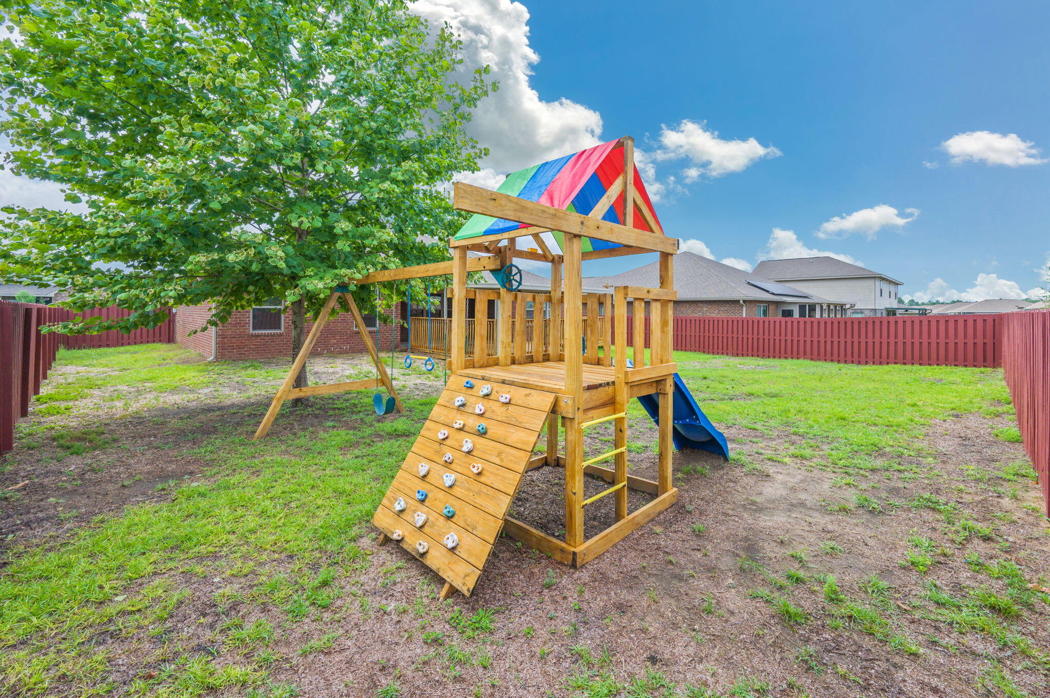Redstone Commons - Residential