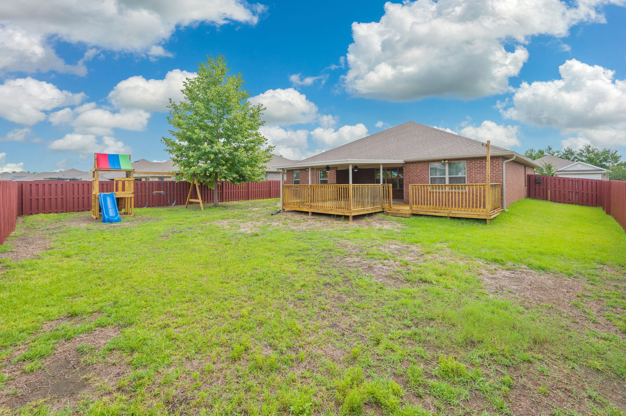 Redstone Commons - Residential