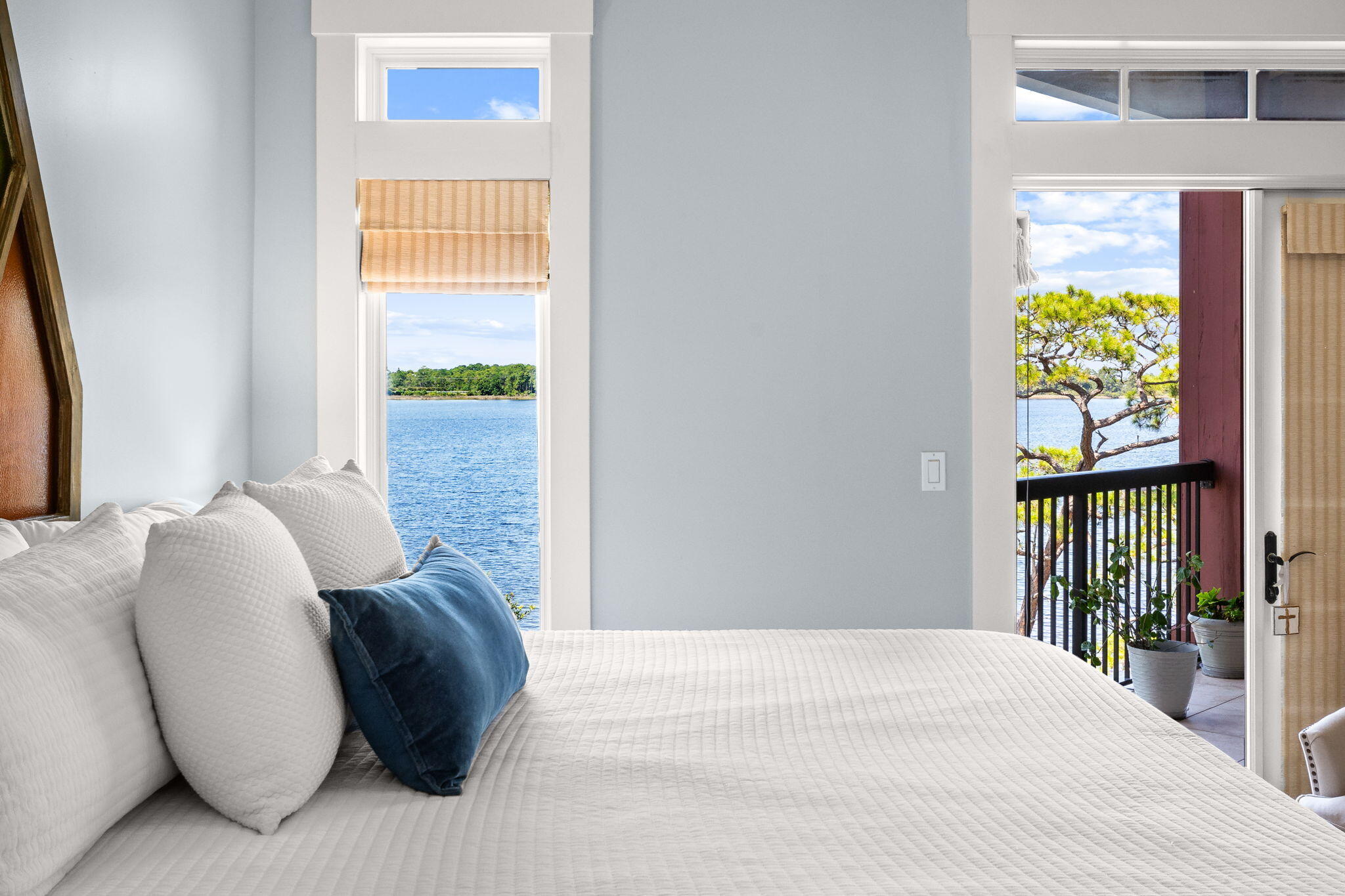WILD HERON LAKESIDE LODGE - Residential