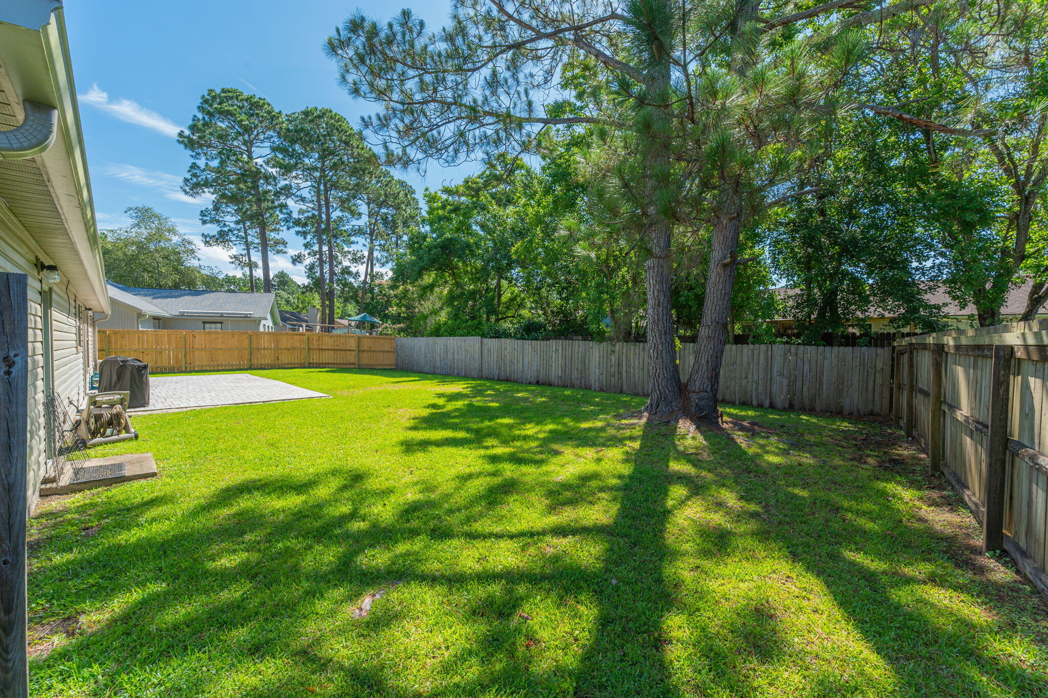 PINE MEADOWS 2ND ADDN - Residential