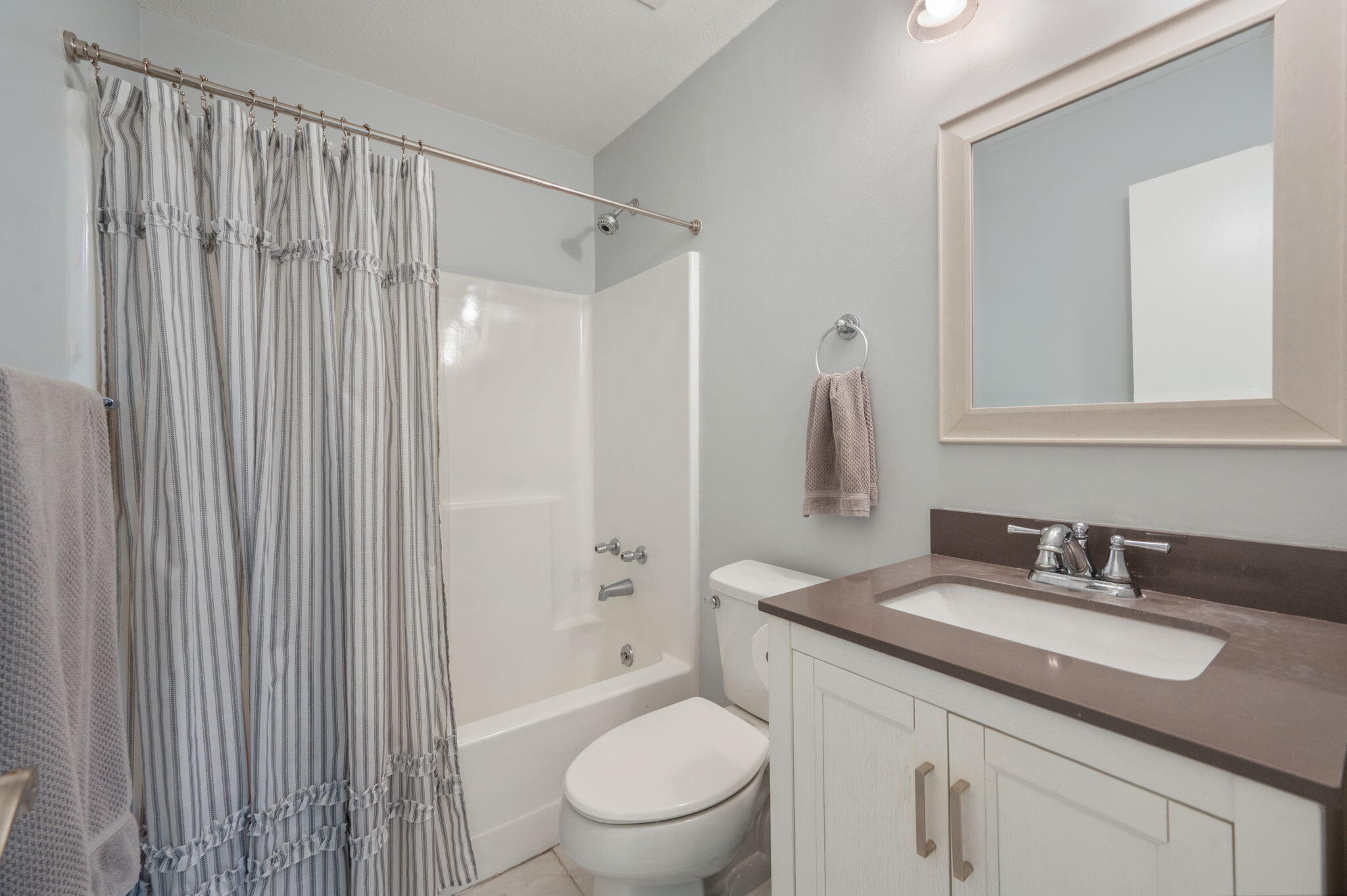 PINE MEADOWS 2ND ADDN - Residential