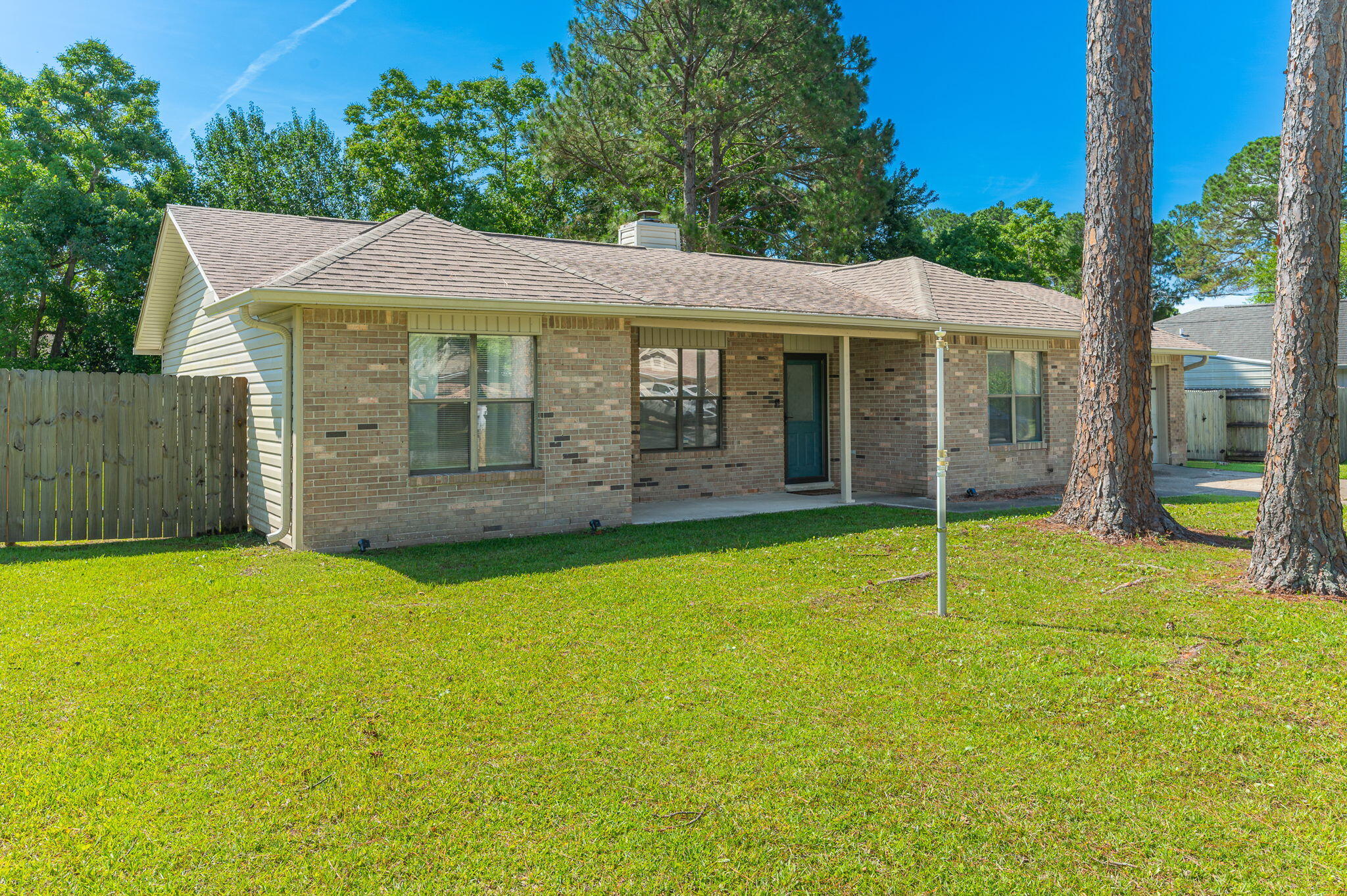 Beautifully maintained brick home in the heart of Fort Walton Beach offering comfort, convenience, and modern updates throughout. This 3-bedroom, 2-bath residence features approximately 1,300 square feet with a spacious Living room, an updated kitchen with granite countertops, shaker-style cabinetry, and stainless-steel appliances, plus a functional layout designed for everyday living. Step outside to enjoy the beautifully designed paver patio and spacious backyard, perfect for relaxing or entertaining. Conveniently located approximately equal distance between Hurlburt Field and Eglin Air Force Base, this property also offers quick access to shopping, dining, parks, beaches, and major commuter routes. Additional highlights include an attached garage and move-in ready condition, making this home a standout opportunity in Fort Walton Beach. for your next home.

Refrigerator (1 Yr Old)

Dishwasher (5 Months Old)

Water Heater (Oct 23)

Seller offering up to $500 Home Warranty

Seller offering up to $ 5,000 toward Closing Cost