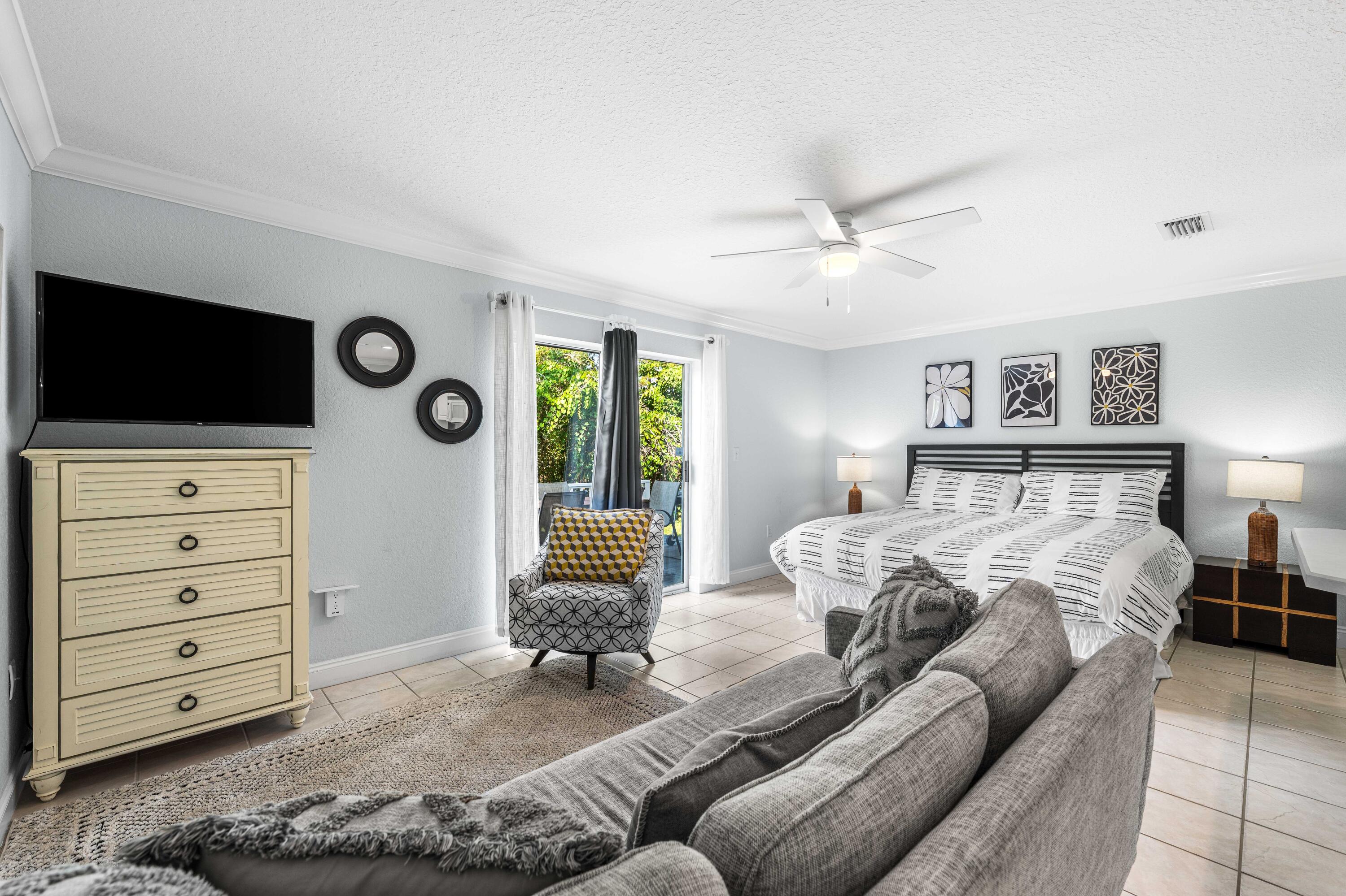 DUNE BREEZE VILLAS - Residential