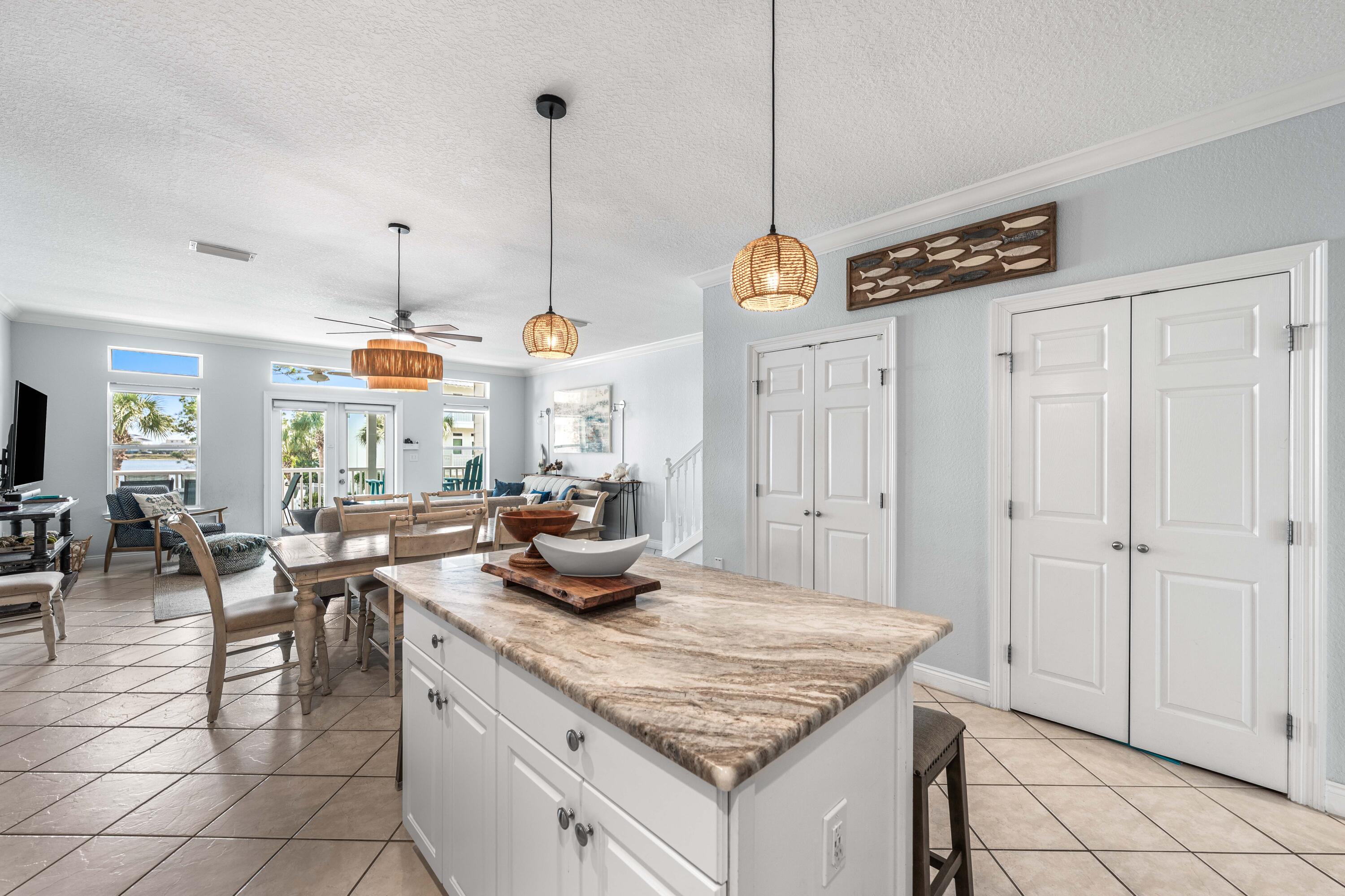 DUNE BREEZE VILLAS - Residential