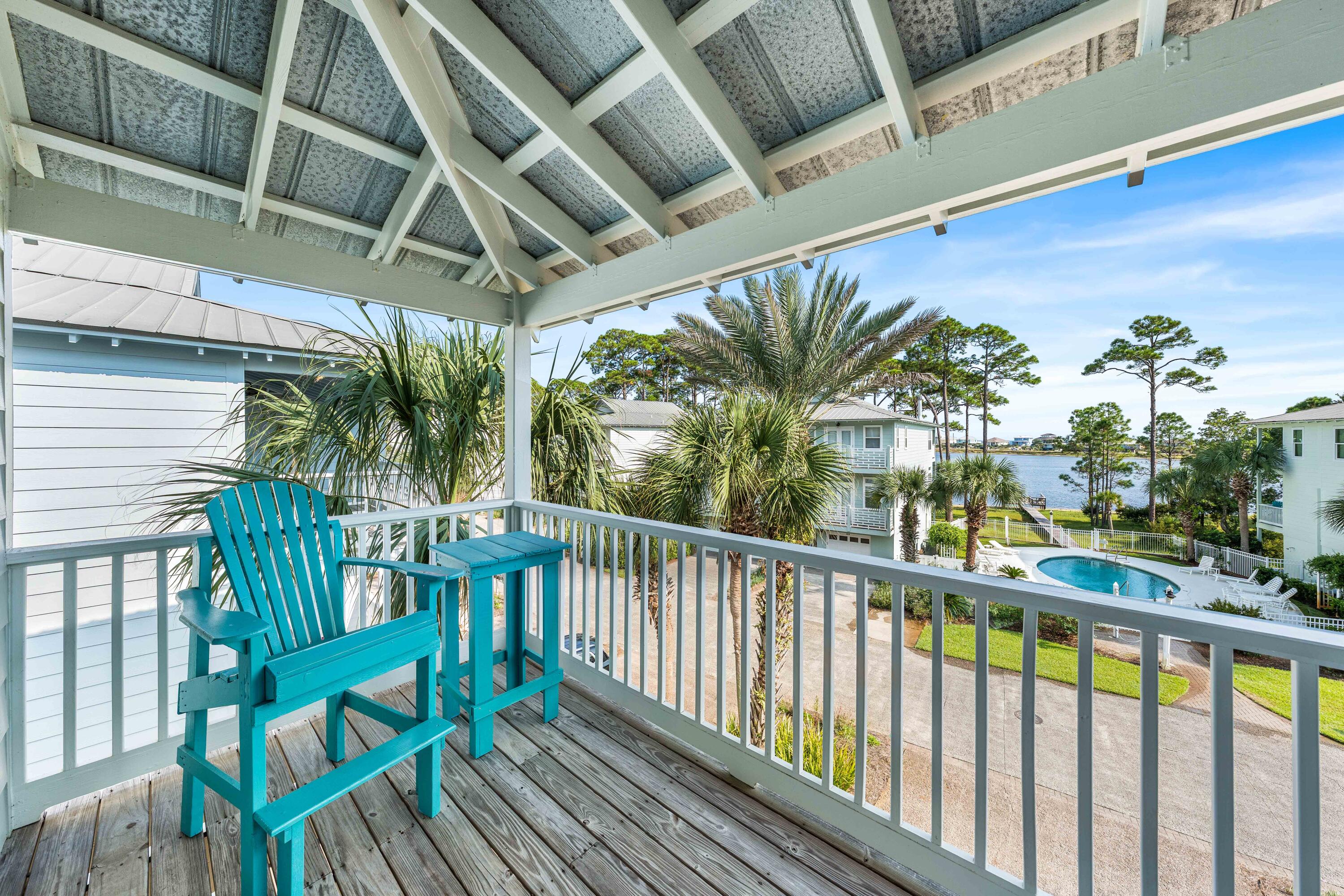DUNE BREEZE VILLAS - Residential