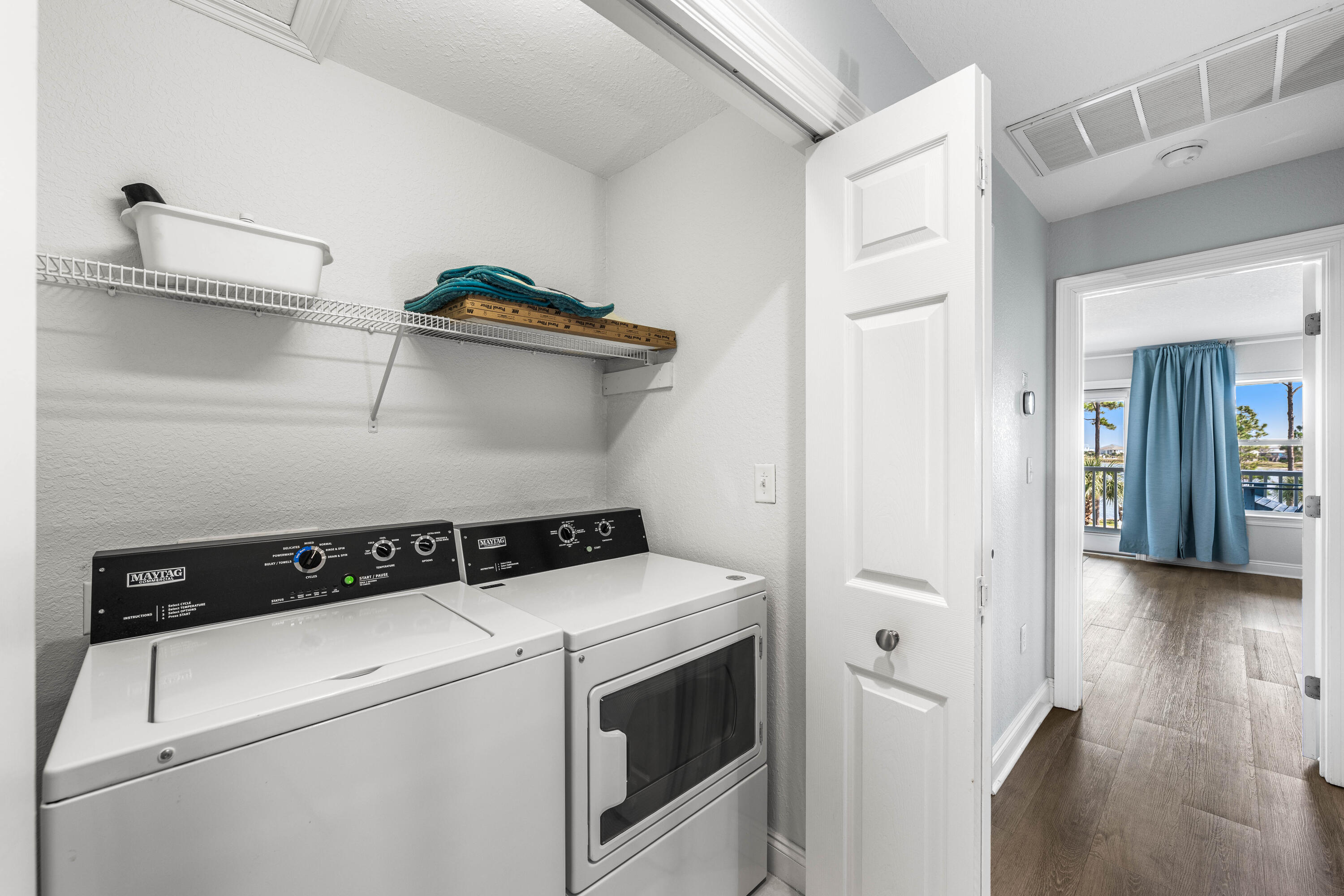 DUNE BREEZE VILLAS - Residential