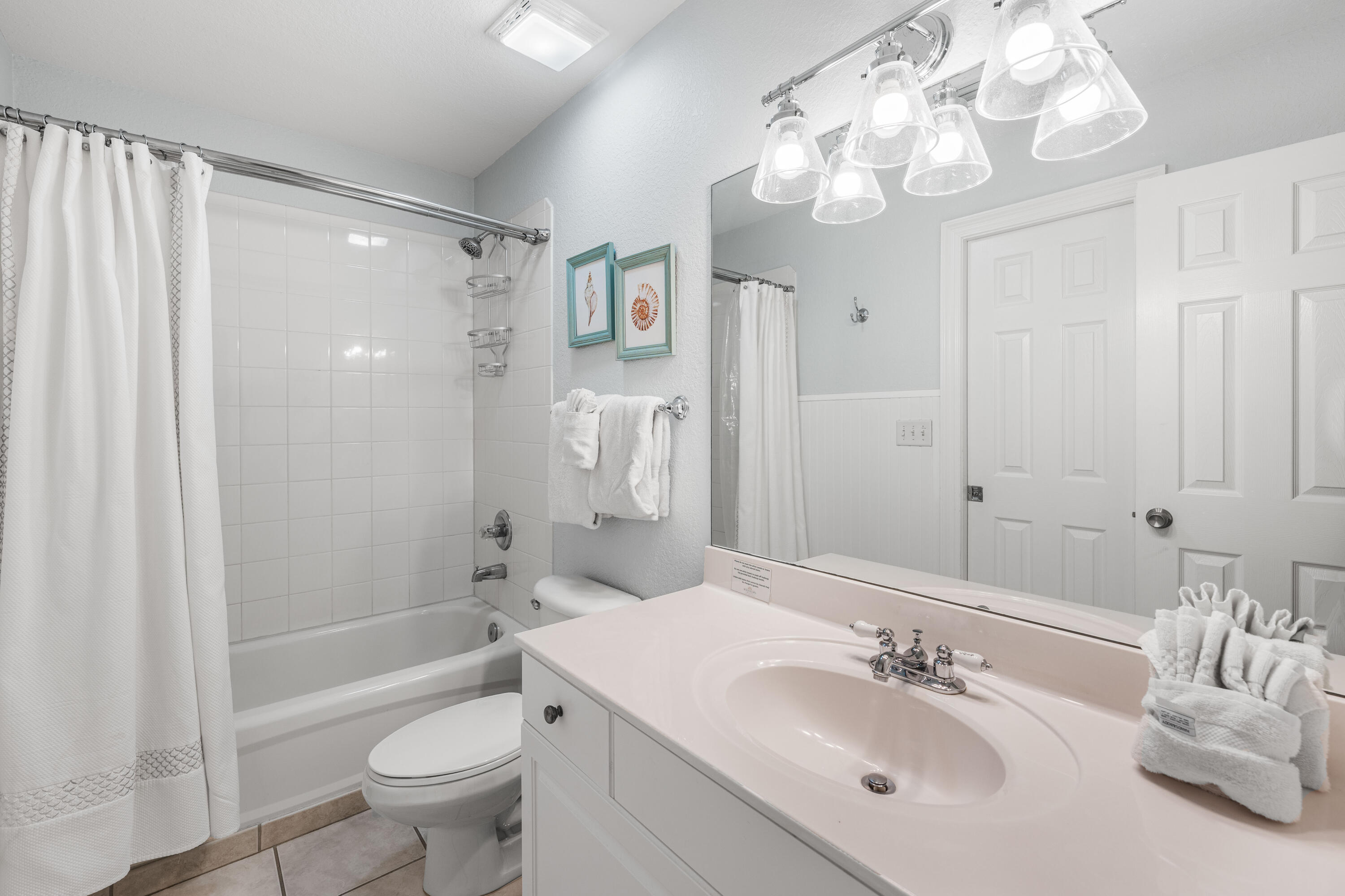 DUNE BREEZE VILLAS - Residential