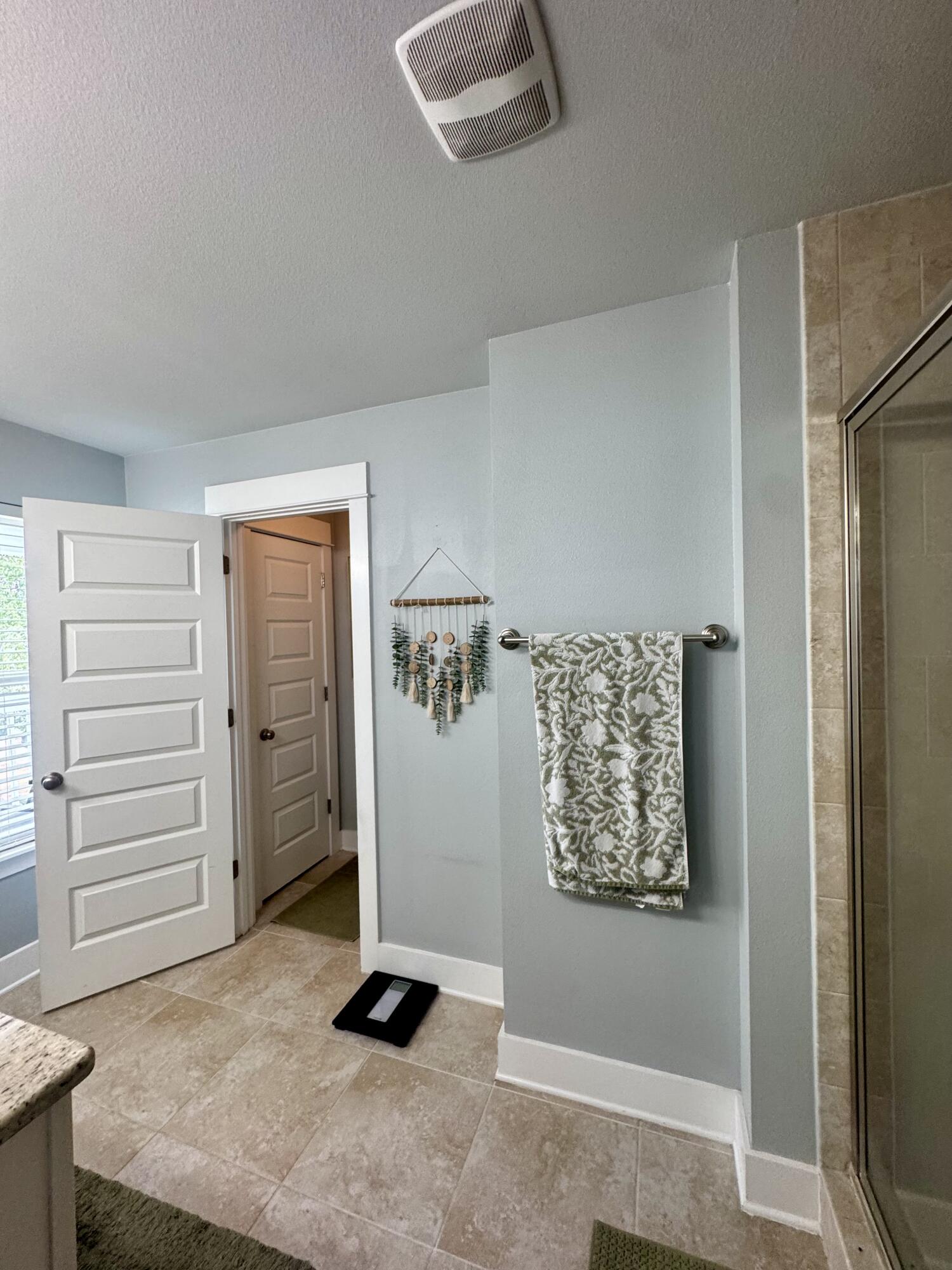 AUDUBON POINT - Residential Lease
