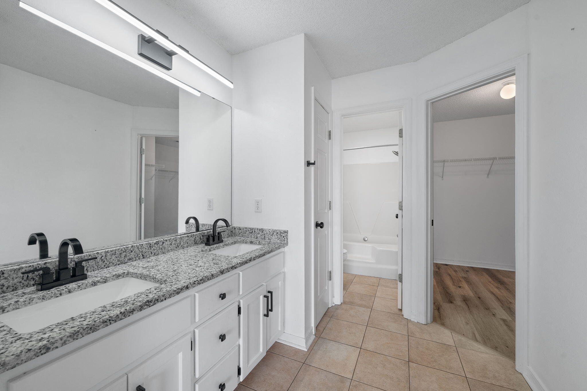 WATERFORD ESTATES S/D - Residential Lease
