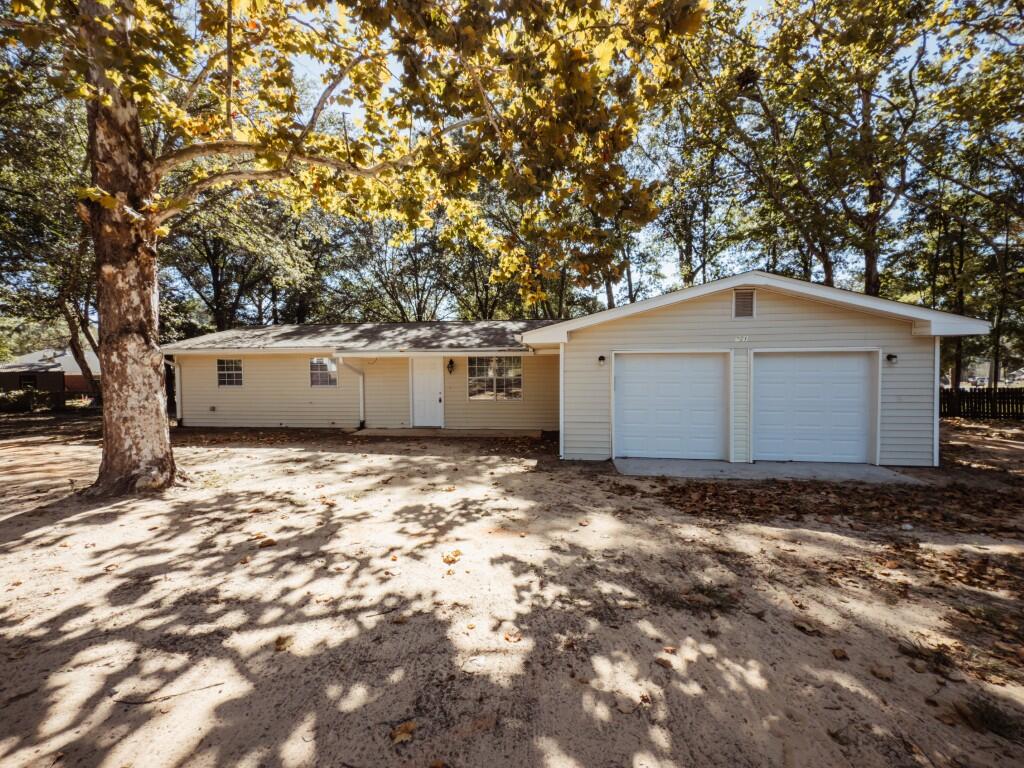 Available June 9th.....Located in the heart of Crestview is this 4/2 floor plan on corner lot.  Recently renovated with over 1800 square feet of living space.  Open concept kitchen and living room area.  Corner lot with 2 car garage and easy commute to bases, beaches and shopping.  No inside smoking and no inside vaping.  Pets may be allowed with a $400 non-refundable pet fee.  Affordability and convenience.  Call today.