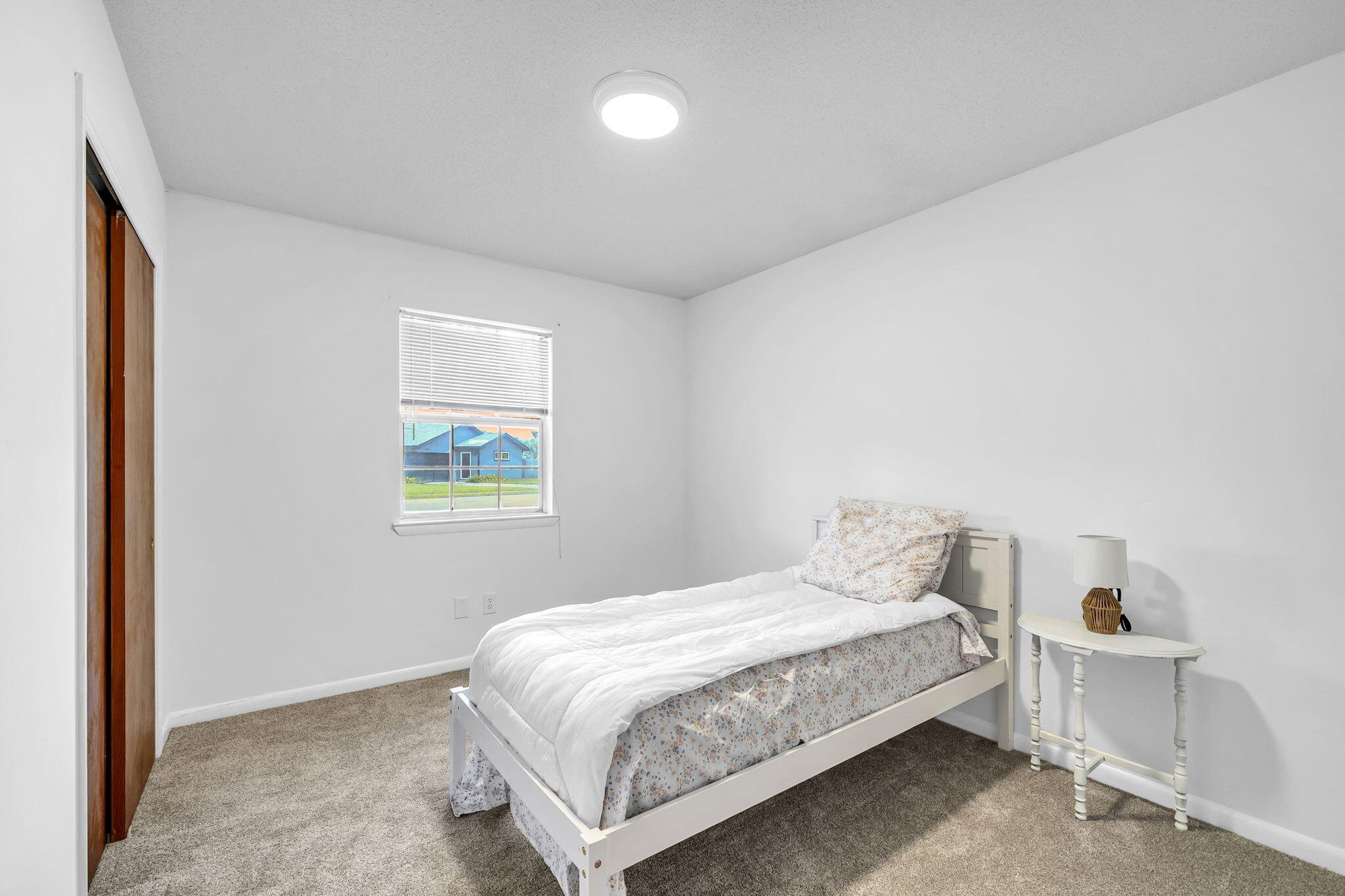 OAKRIDGE MANOR - Residential