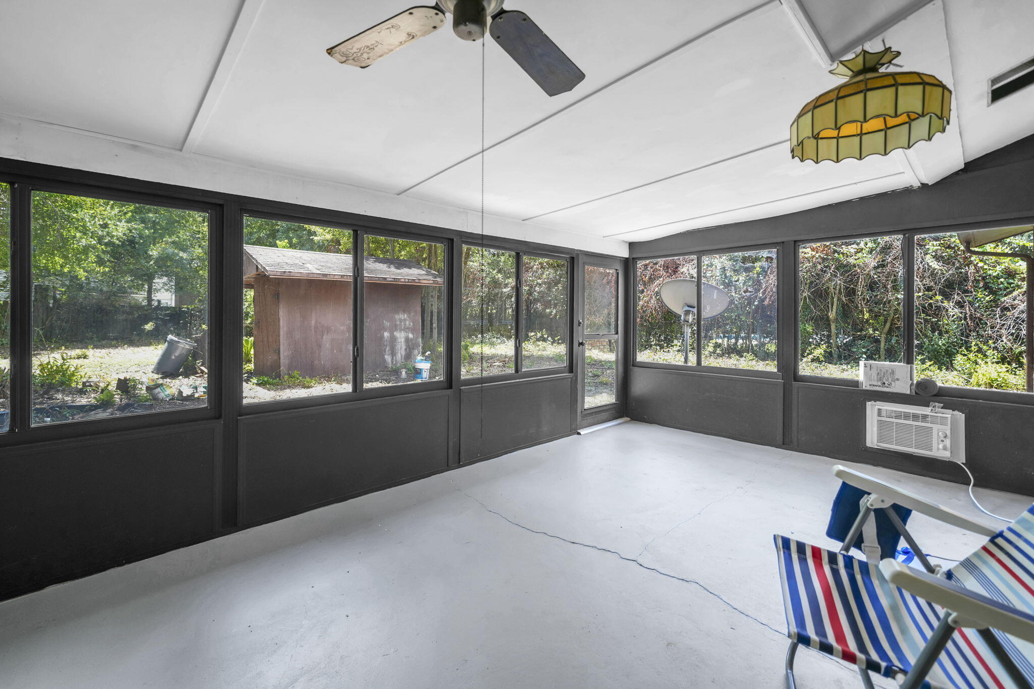 OAKRIDGE MANOR - Residential