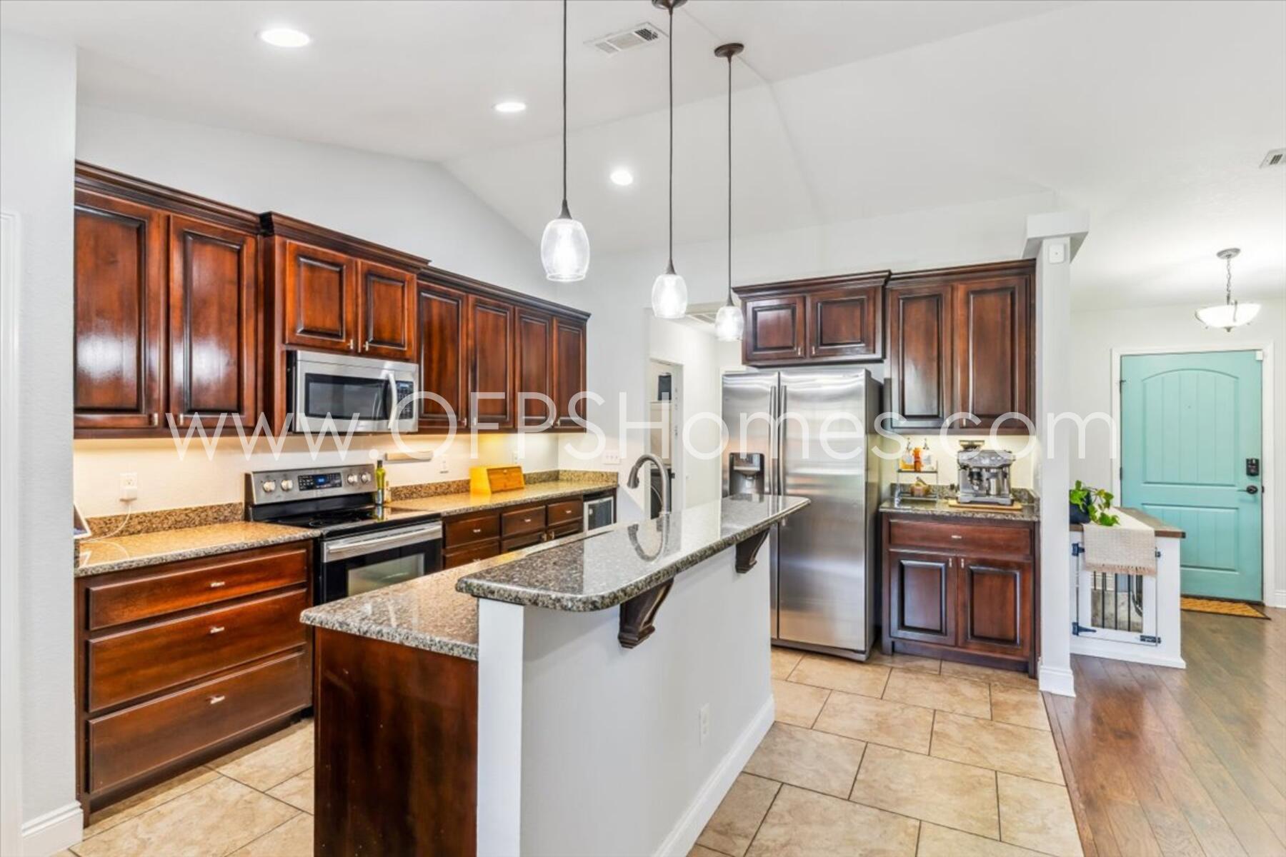 NAVARRE S/D 2ND ADDN - Residential Lease