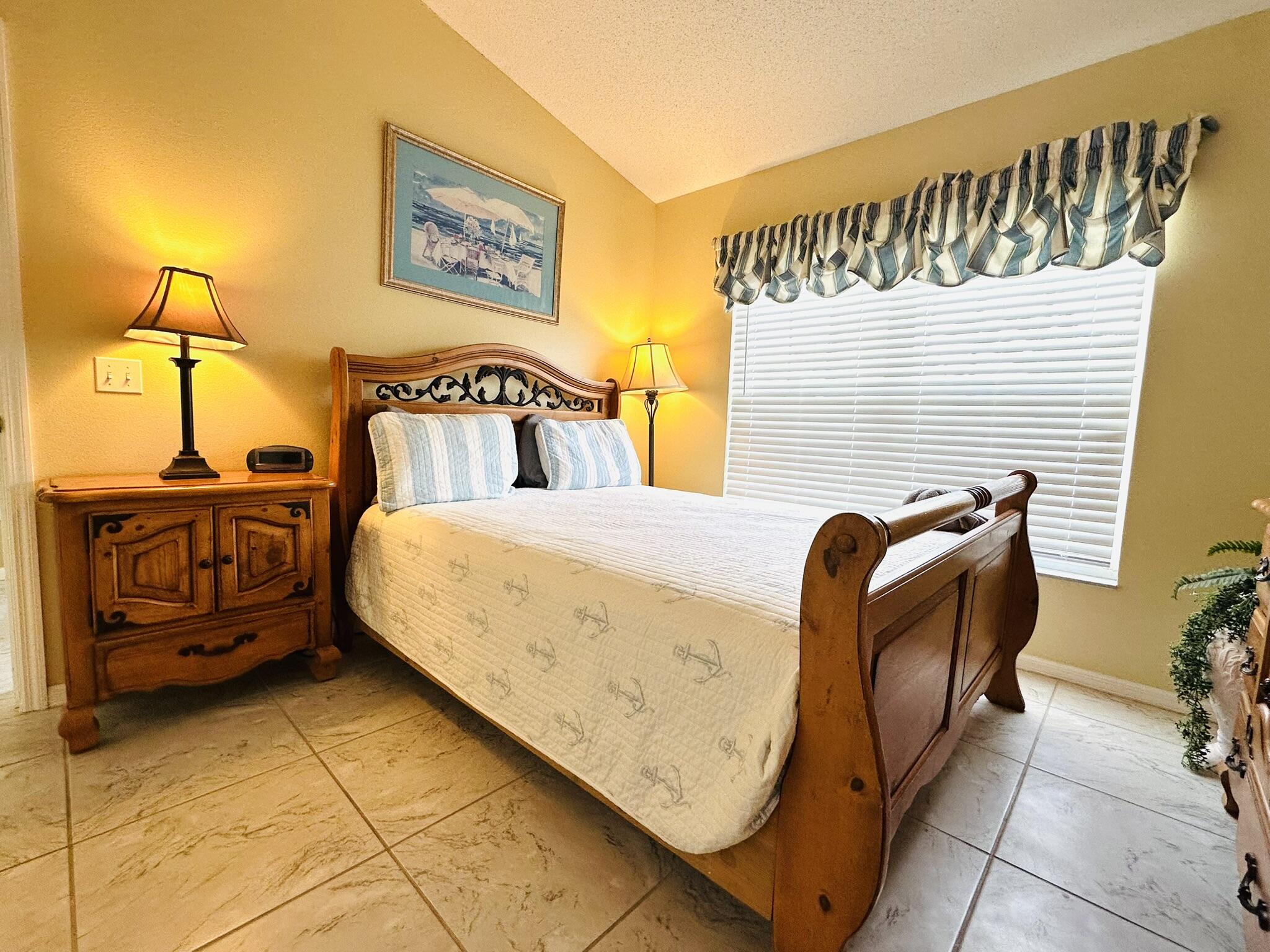 LAKE BERKLEY RESORT PH 2 - Residential