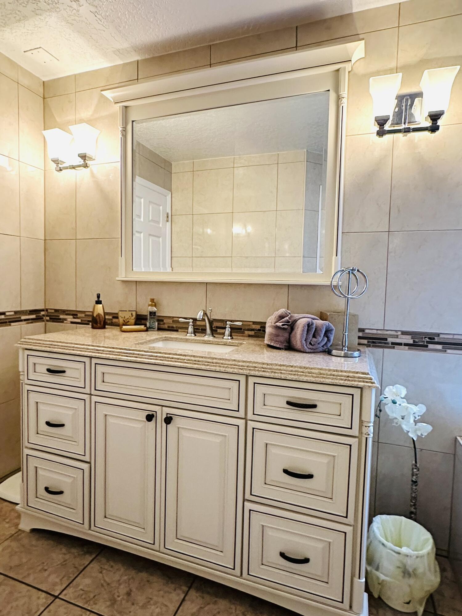 LAKE BERKLEY RESORT PH 2 - Residential