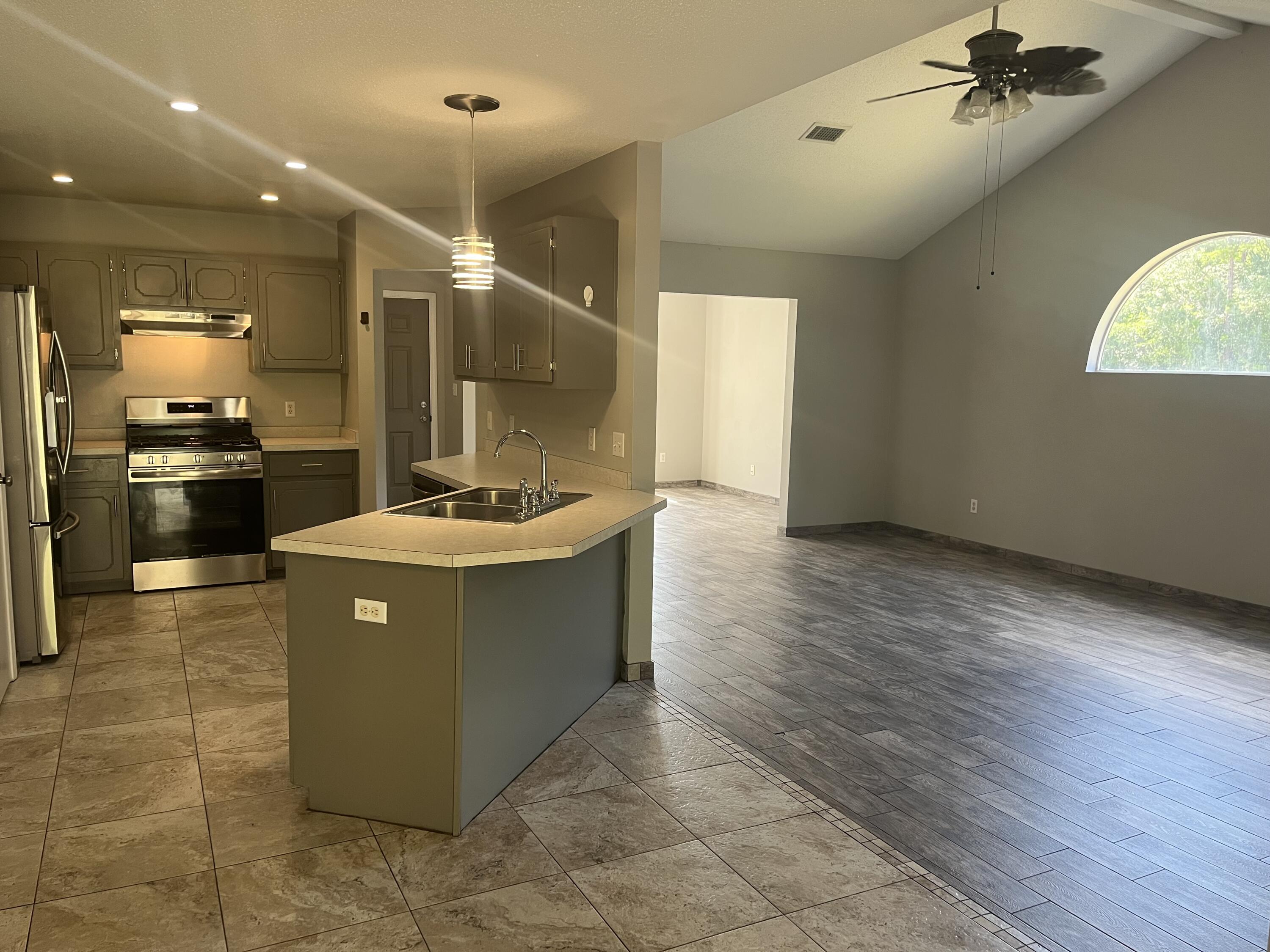 BLUE PINE VILLAGE PH 1 - Residential
