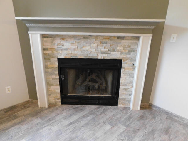 BLUE PINE VILLAGE PH 1 - Residential