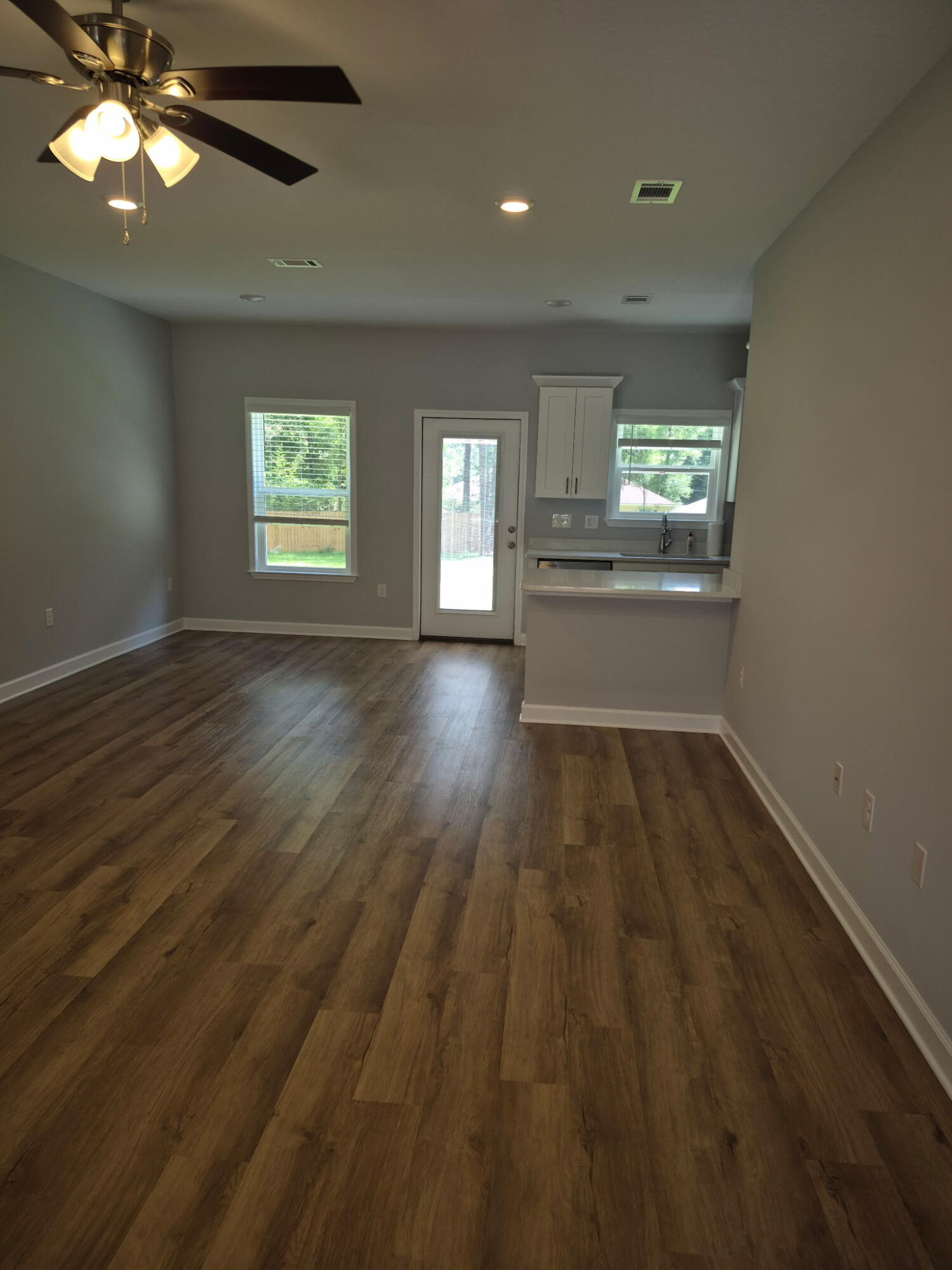 METES & BOUNDS - Residential Lease