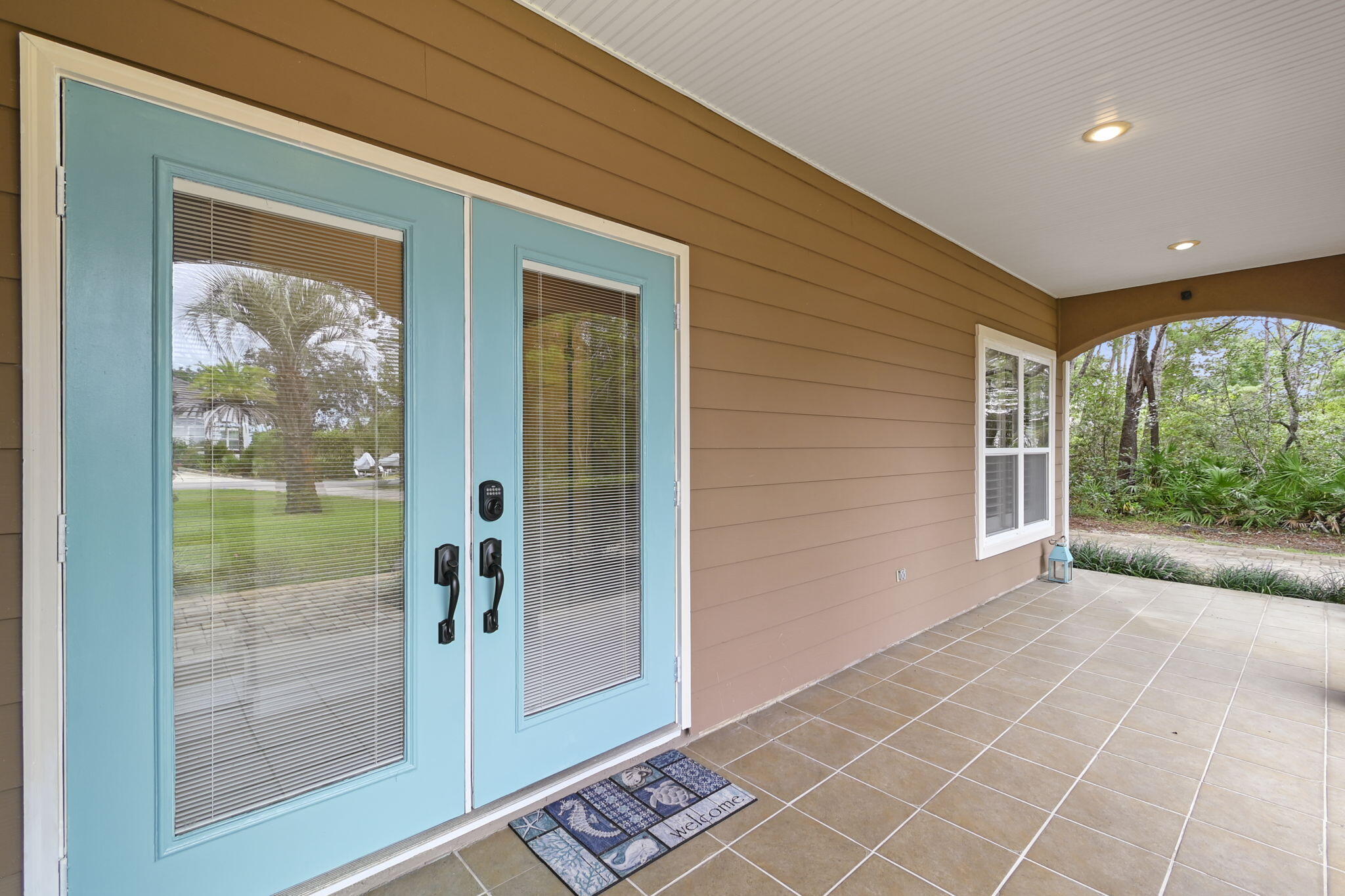 PELICAN BAY - Residential